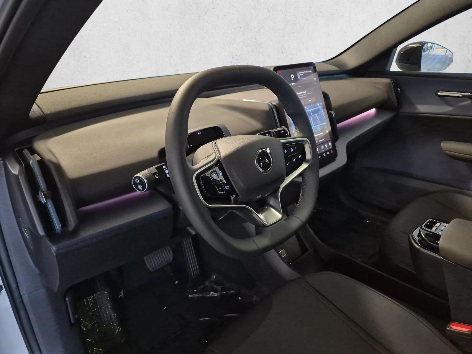 Thumbnail: 2026 Volvo EX30 - 3