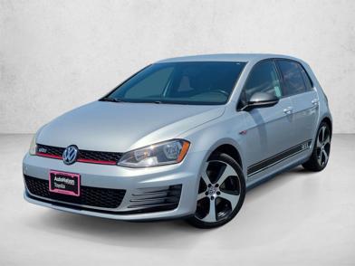 2015 Volkswagen Golf GTI SE -
                  Irvine, CA