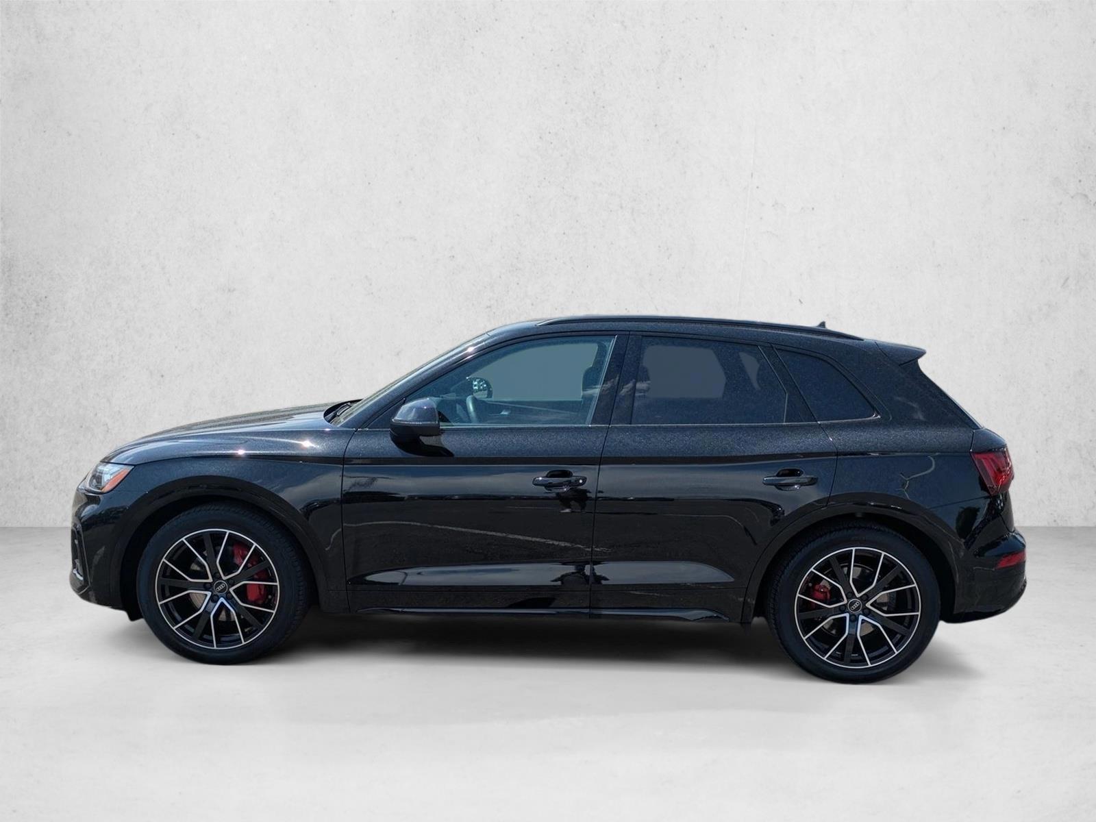 Thumbnail: 2024 Audi SQ5 - 2