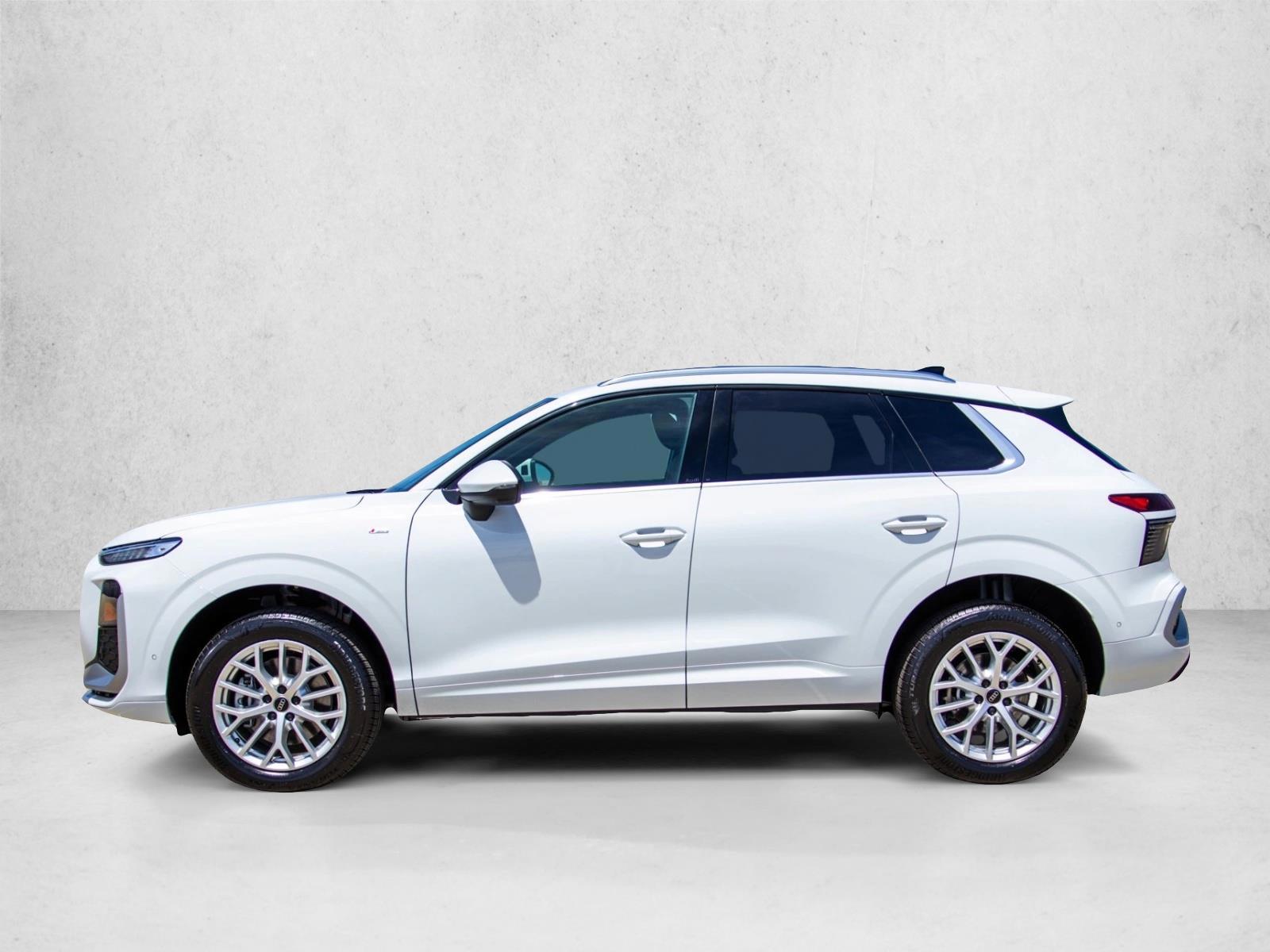 Thumbnail: 2026 Audi Q3 - 2