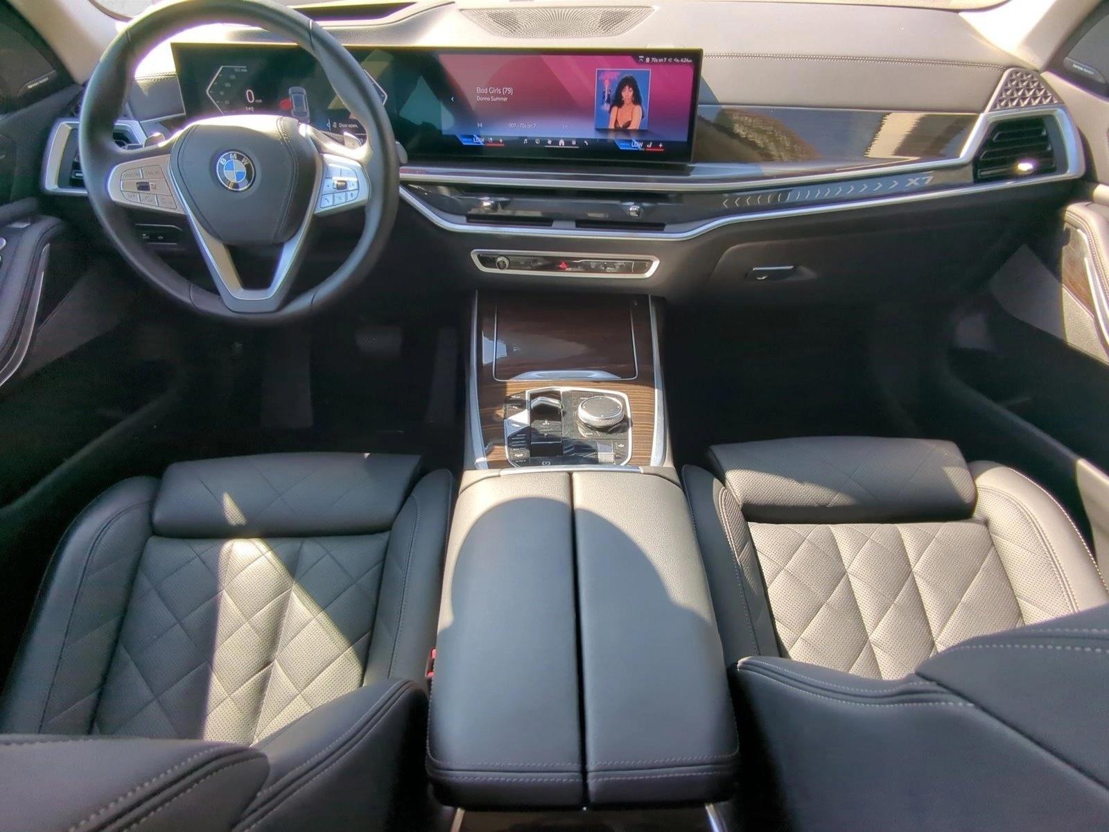 Thumbnail: 2024 BMW X7 - 4