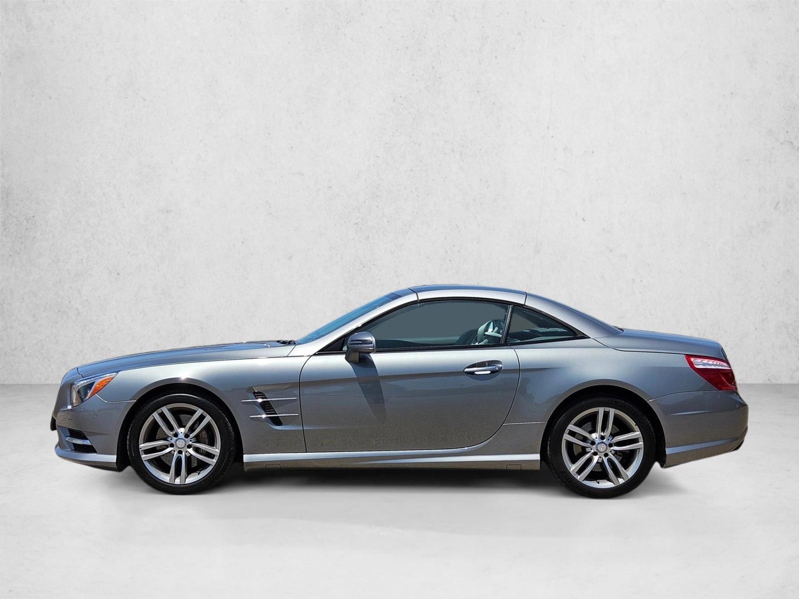 Thumbnail: 2013 Mercedes-Benz SL-Class - 2