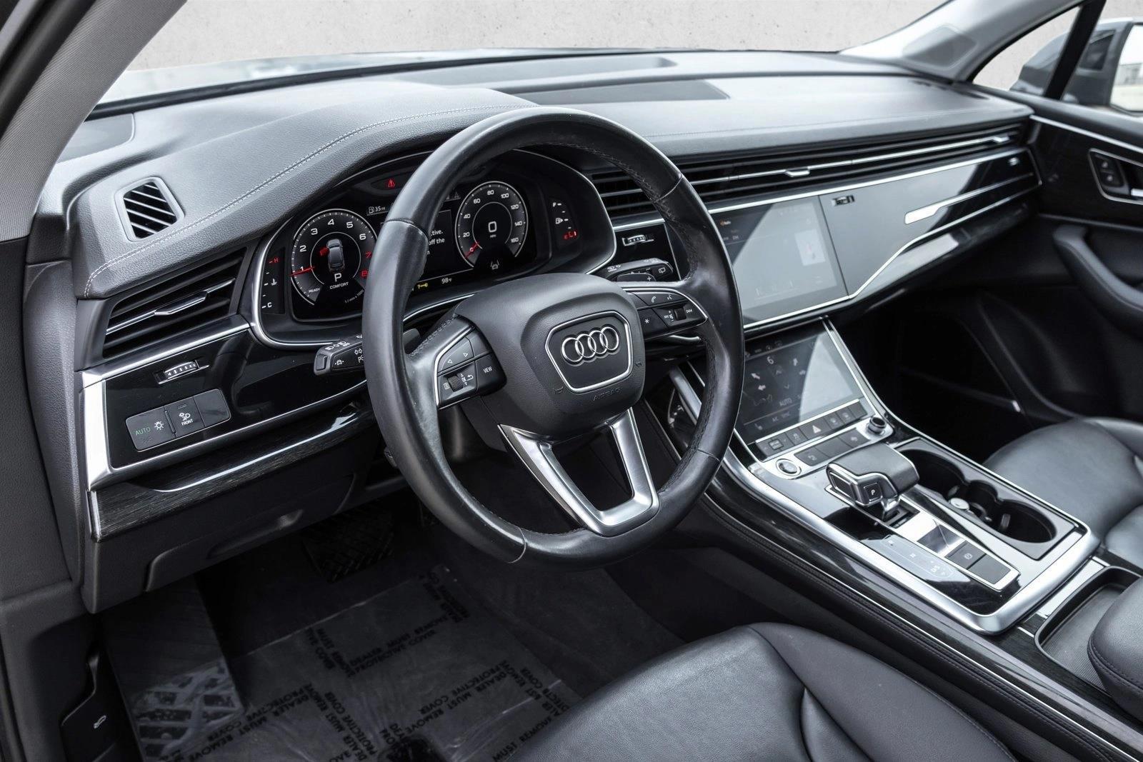 Thumbnail: 2023 Audi Q7 - 3