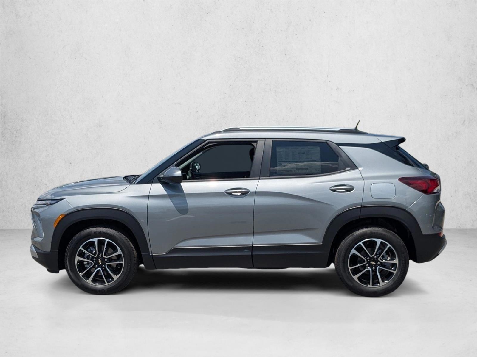 Thumbnail: 2026 Chevrolet TrailBlazer - 2