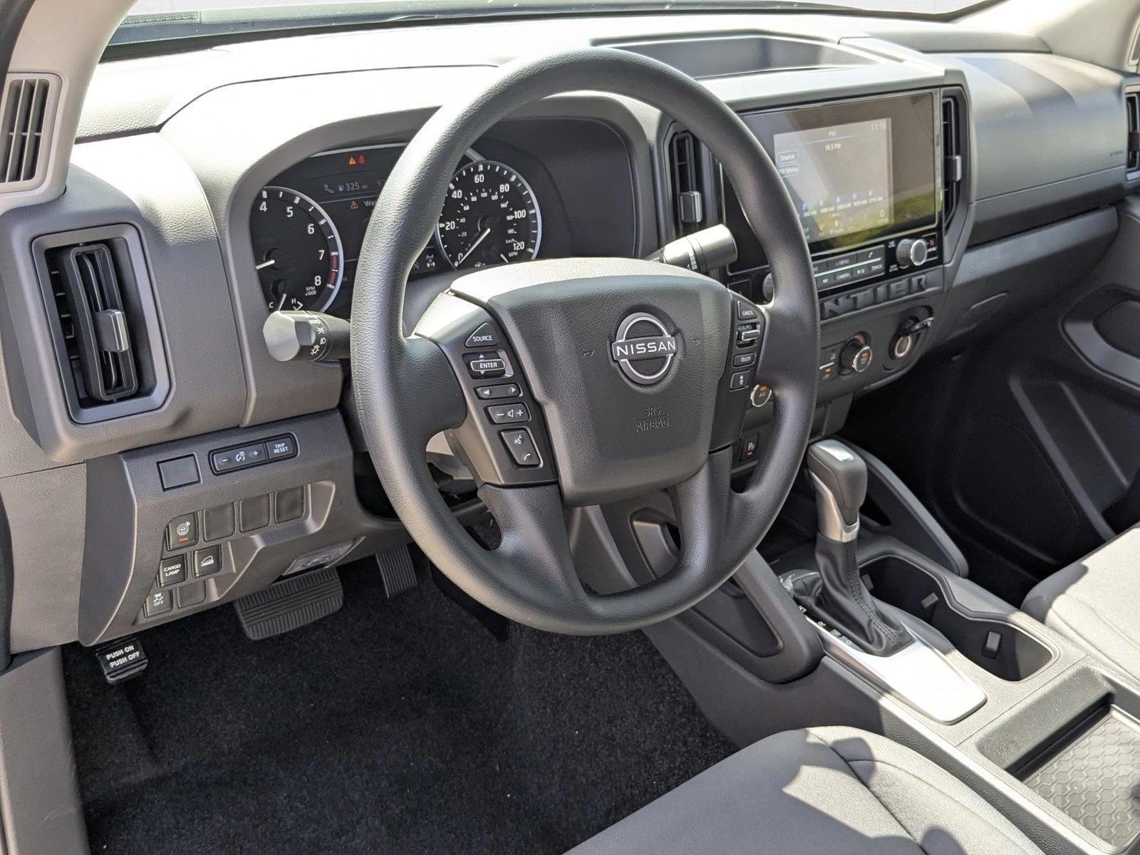 Thumbnail: 2025 Nissan Frontier - 3