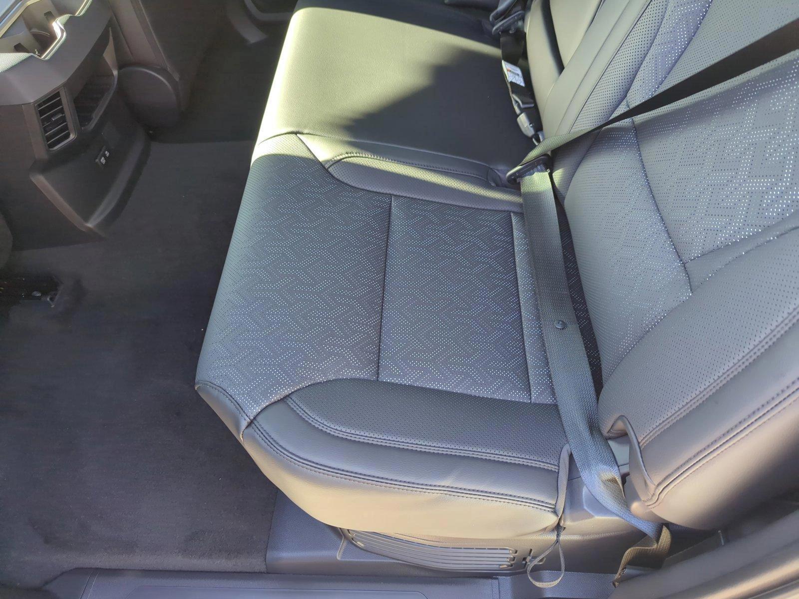 2025 Toyota Tundra Limited - Photo 16