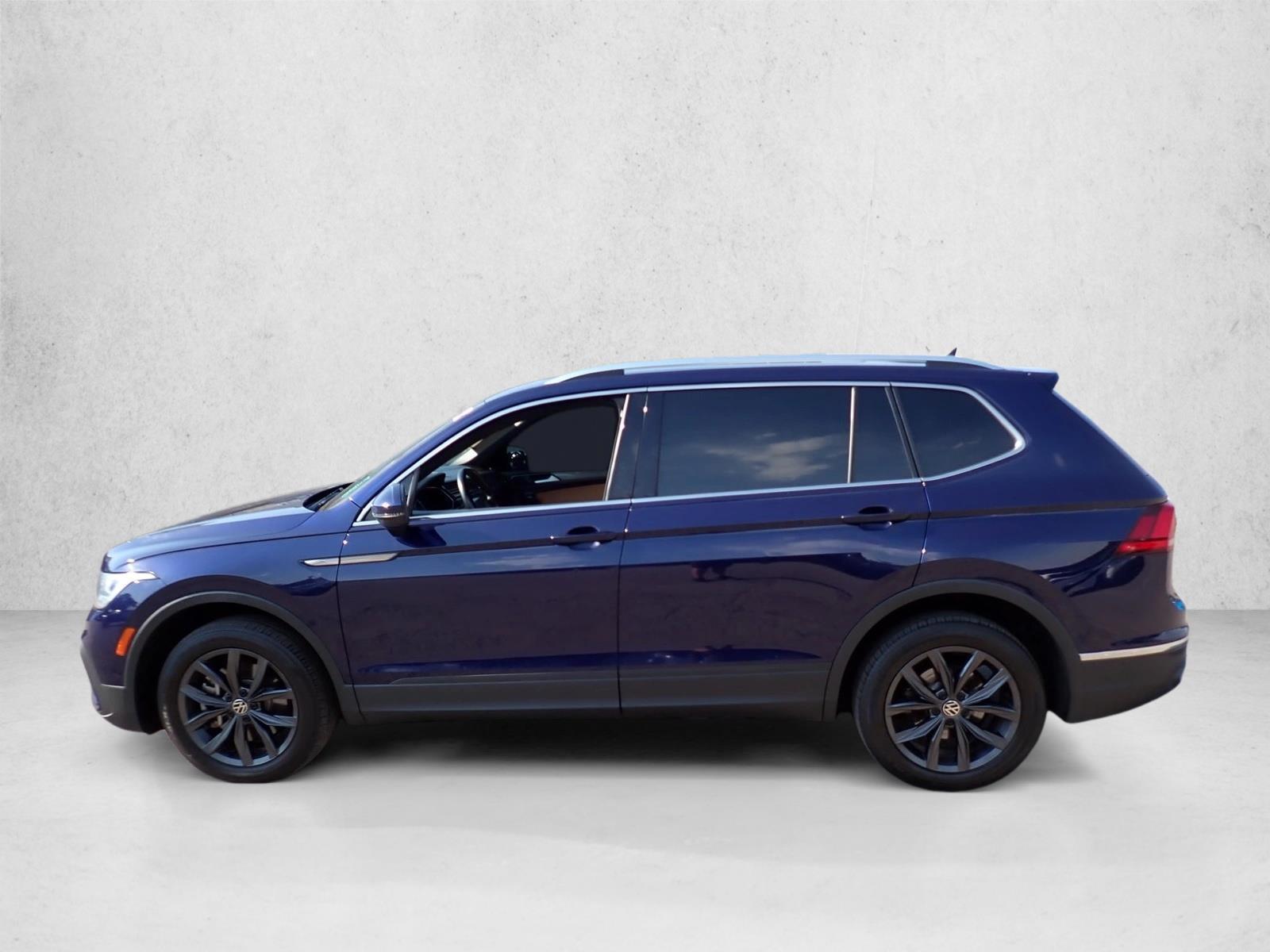 Thumbnail: 2022 Volkswagen Tiguan - 2