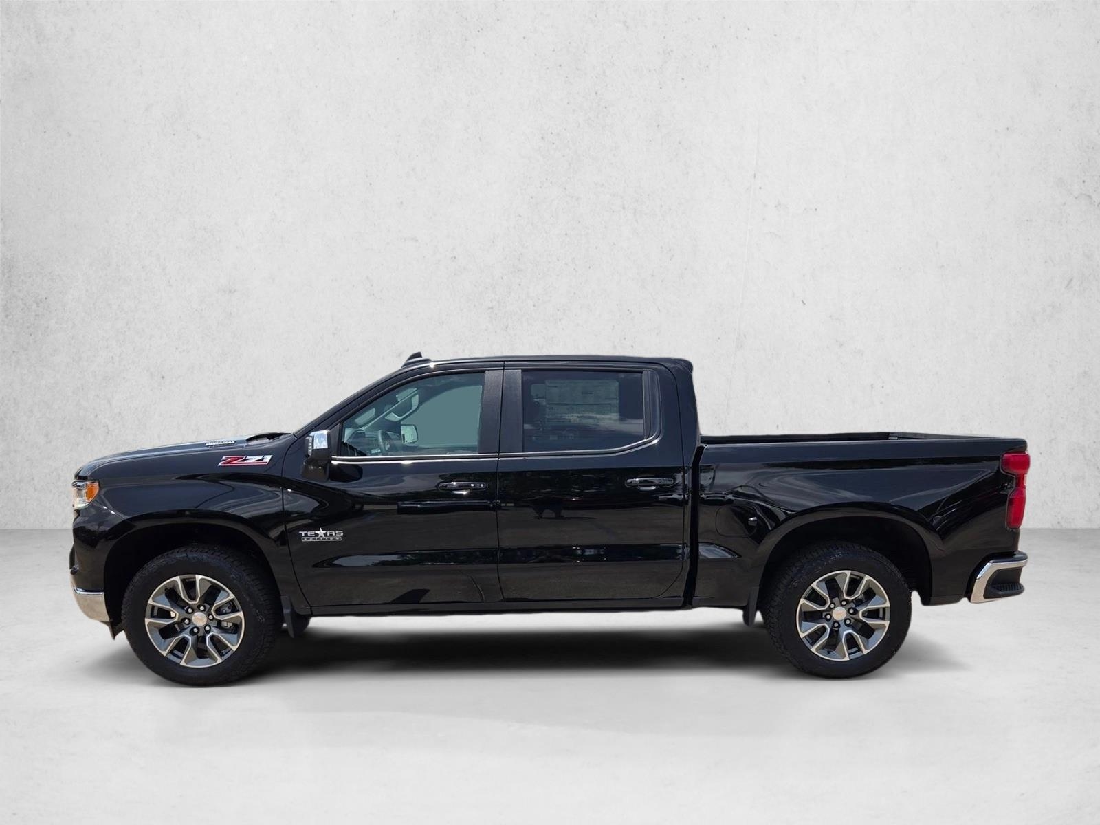 Thumbnail: 2026 Chevrolet Silverado 1500 - 2