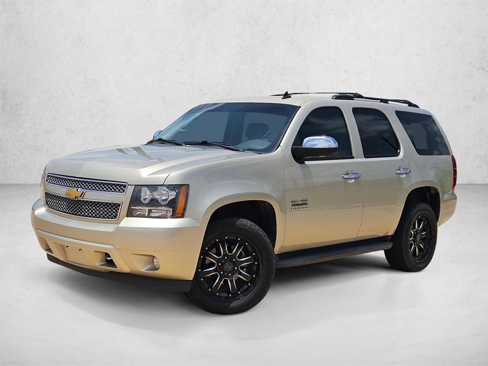 Thumbnail: 2013 Chevrolet Tahoe - 1