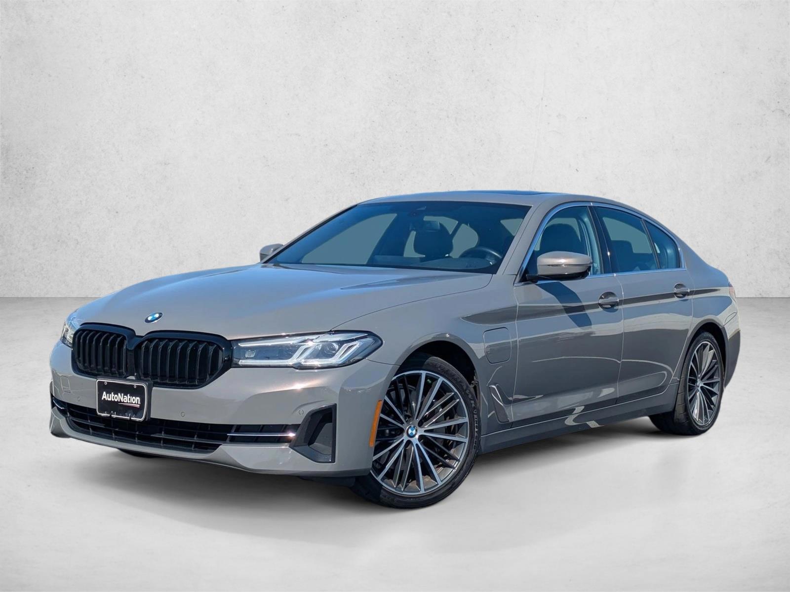 Thumbnail: 2021 BMW 5 Series - 1