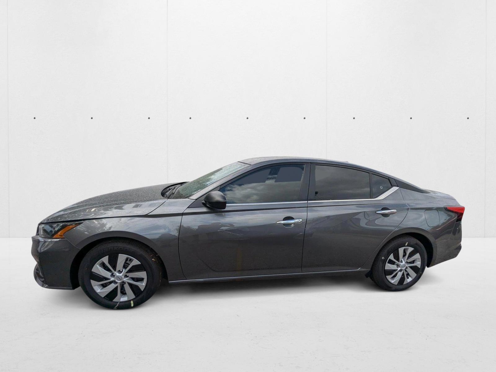 Thumbnail: 2025 Nissan Altima - 2