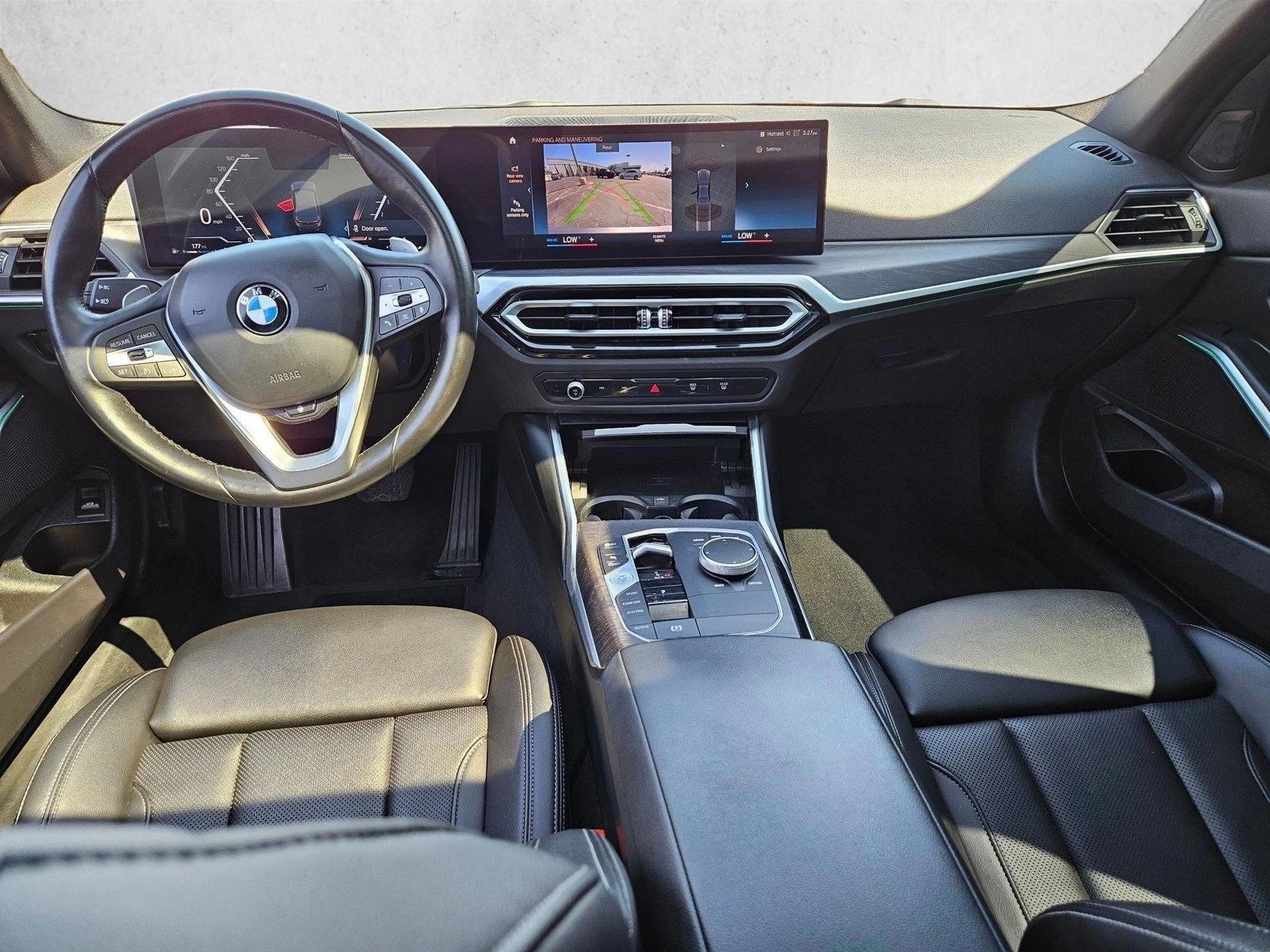 Thumbnail: 2024 BMW 3 Series - 3