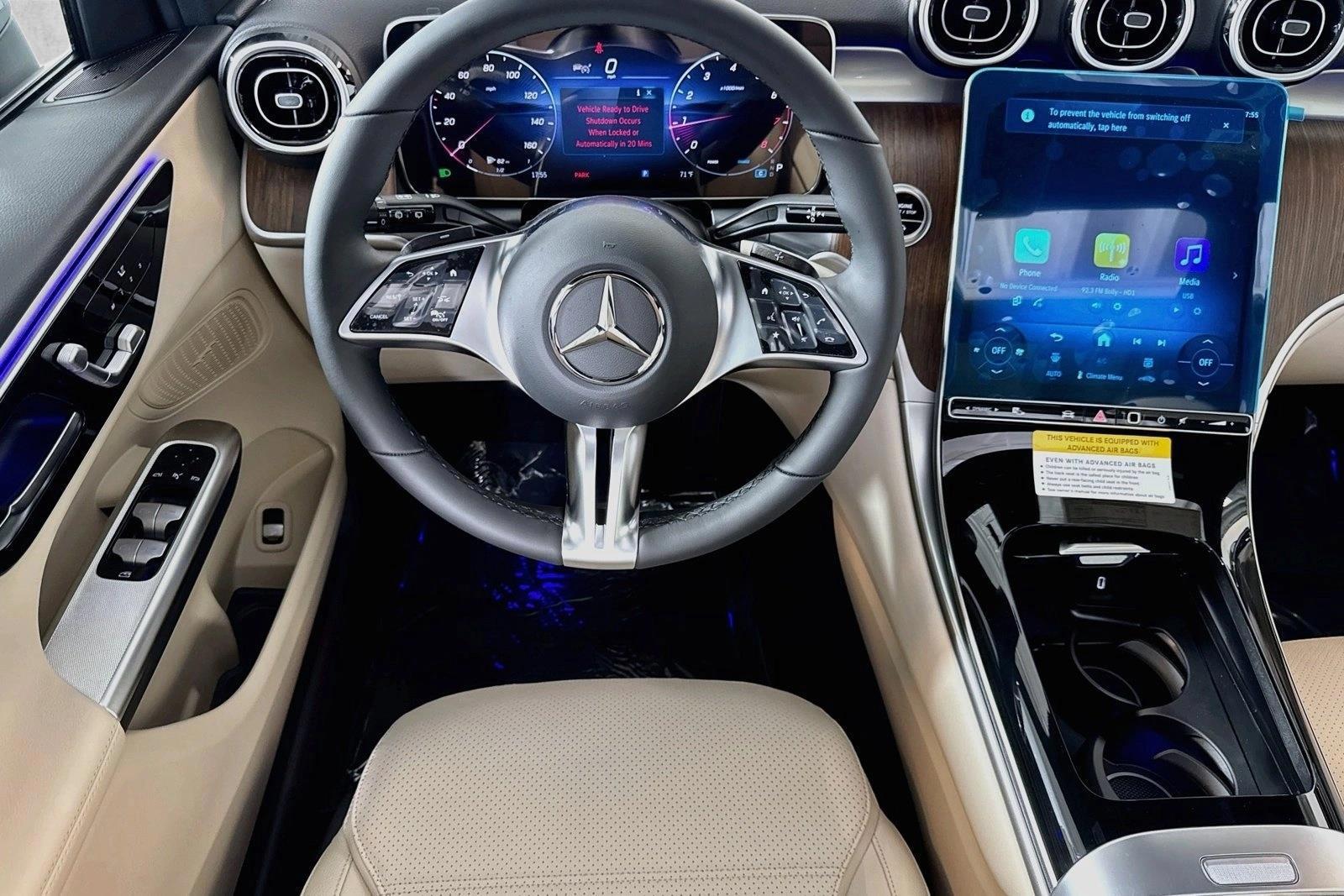 Thumbnail: 2027 Mercedes-Benz GLC - 3