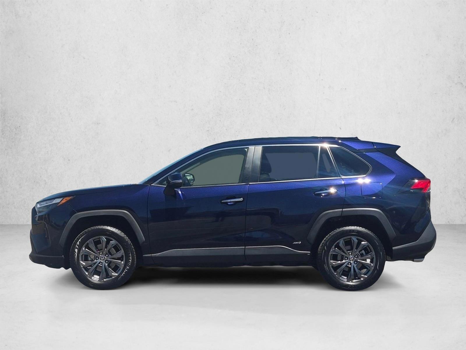 Thumbnail: 2022 Toyota RAV4 - 2