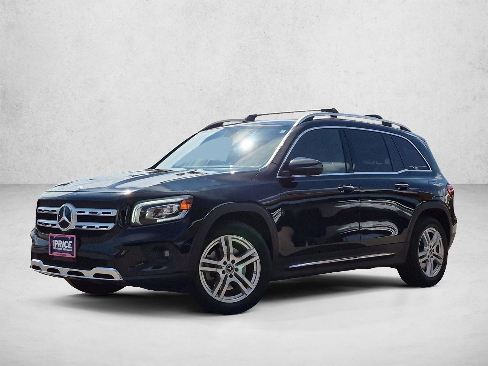 Thumbnail: 2020 Mercedes-Benz GLB - 1