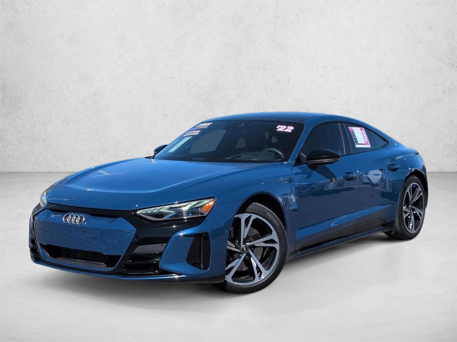 2022 Audi e-tron GT Prestige quattro's photo