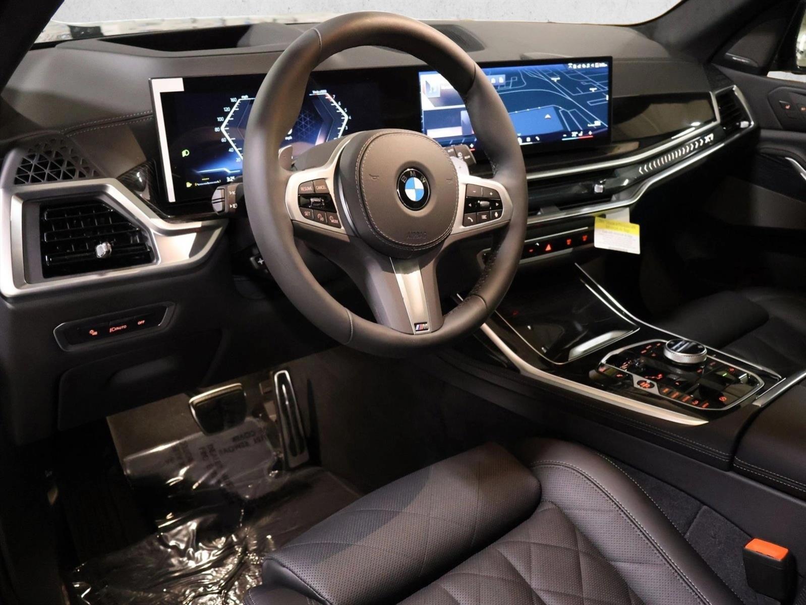 Thumbnail: 2027 BMW X7 - 3