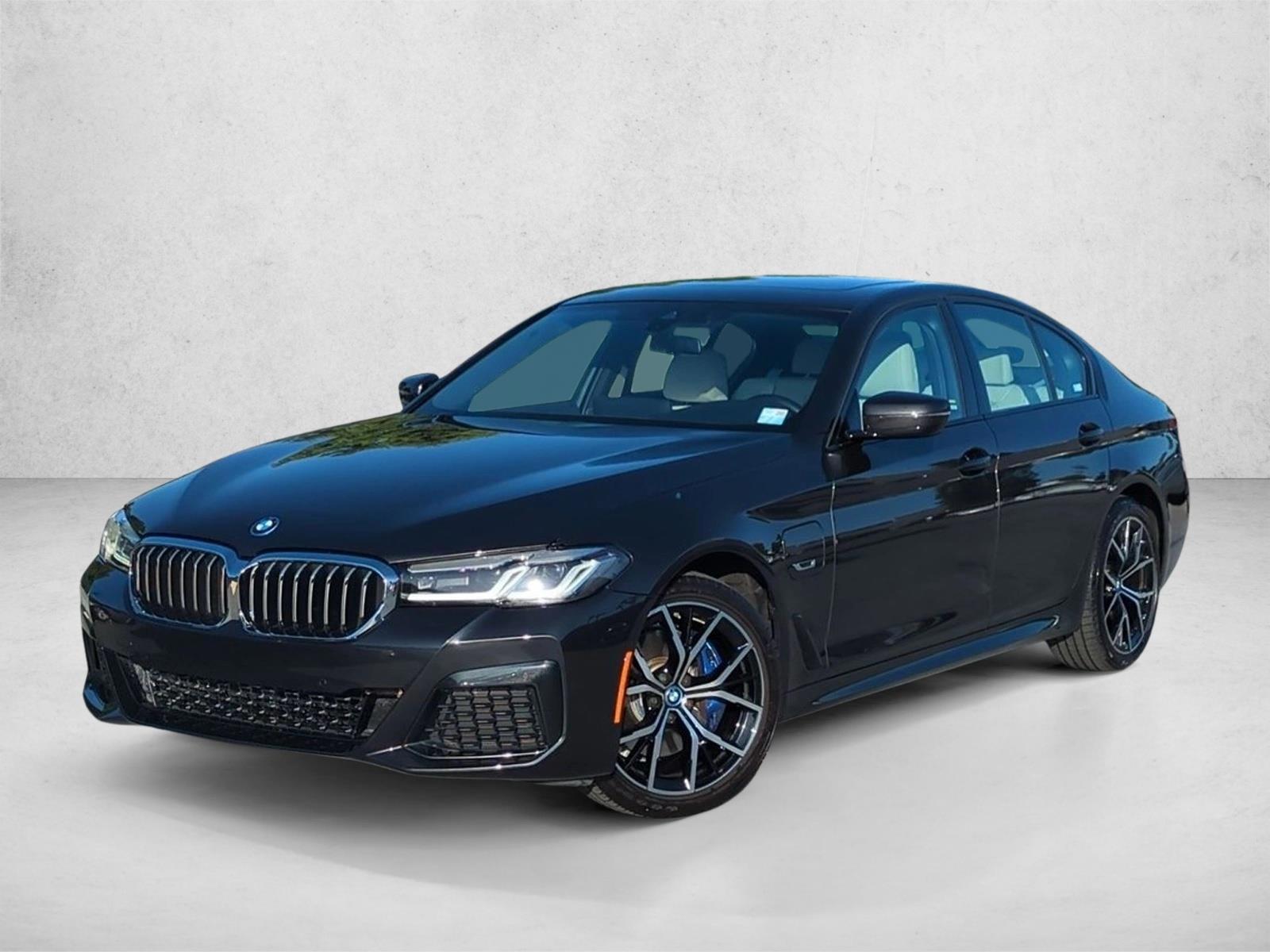 2023 BMW 5 Series 530e iPerformance Sedan's photo