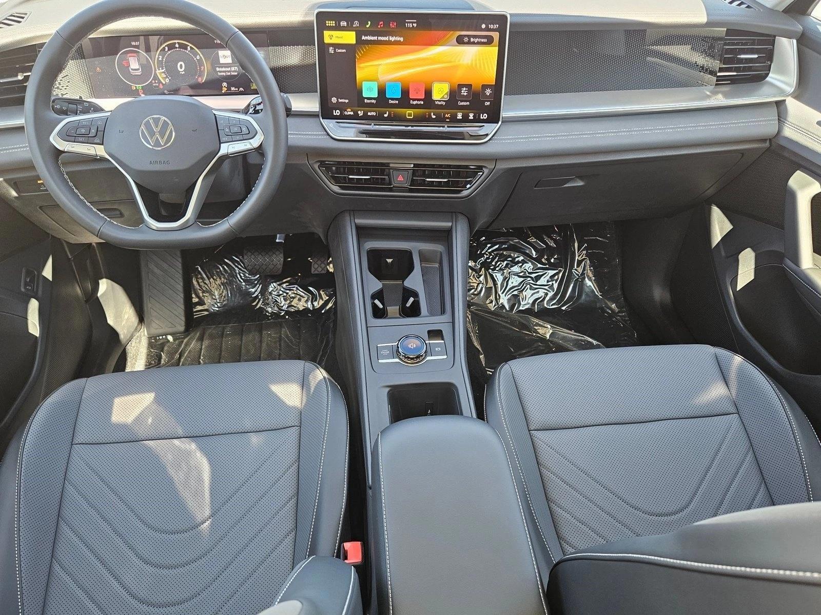 Thumbnail: 2026 Volkswagen Tiguan - 3