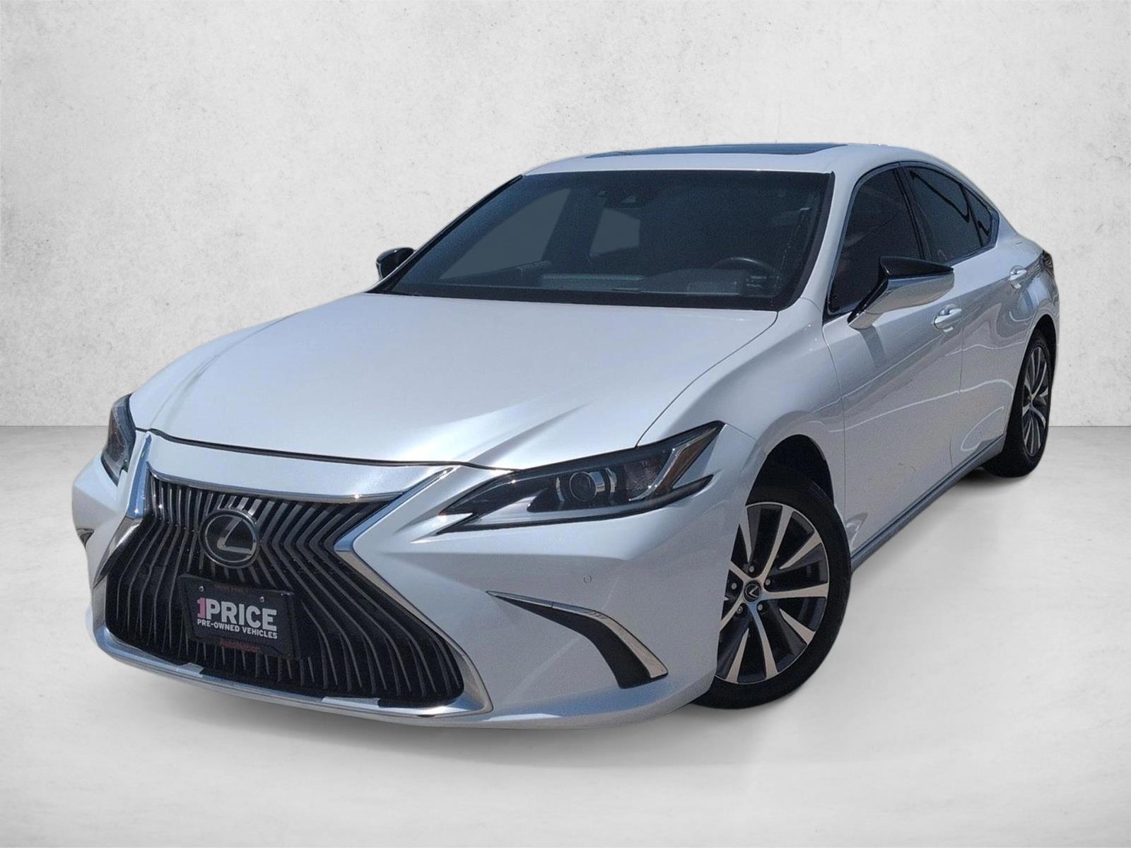 Thumbnail: 2021 Lexus ES - 1