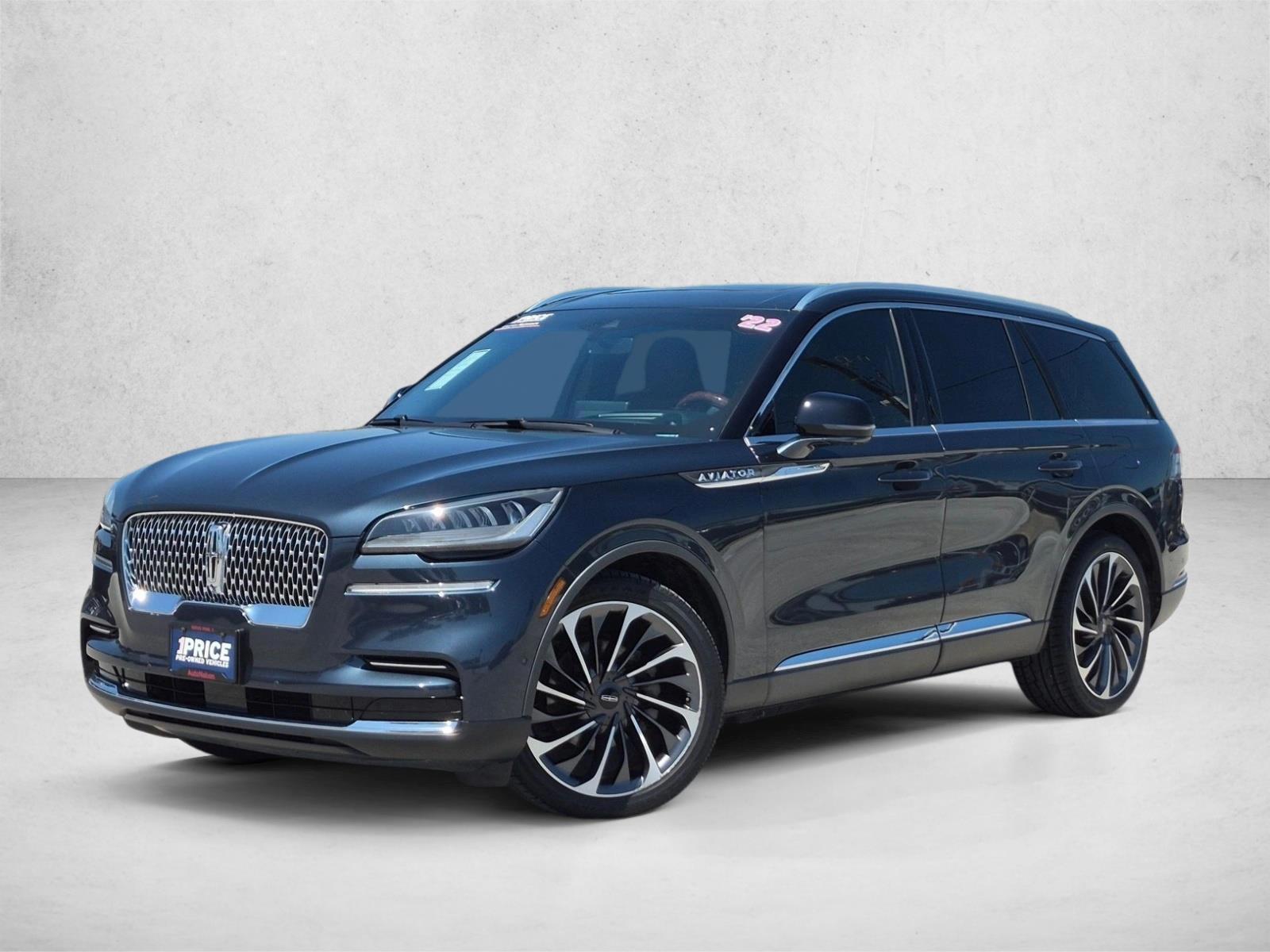 Thumbnail: 2022 Lincoln Aviator - 1
