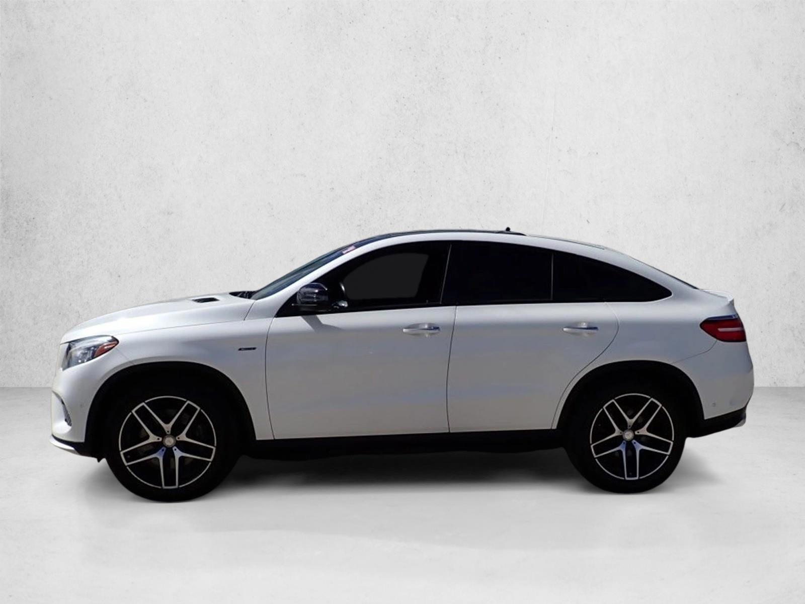 Thumbnail: 2016 Mercedes-Benz GLE - 2