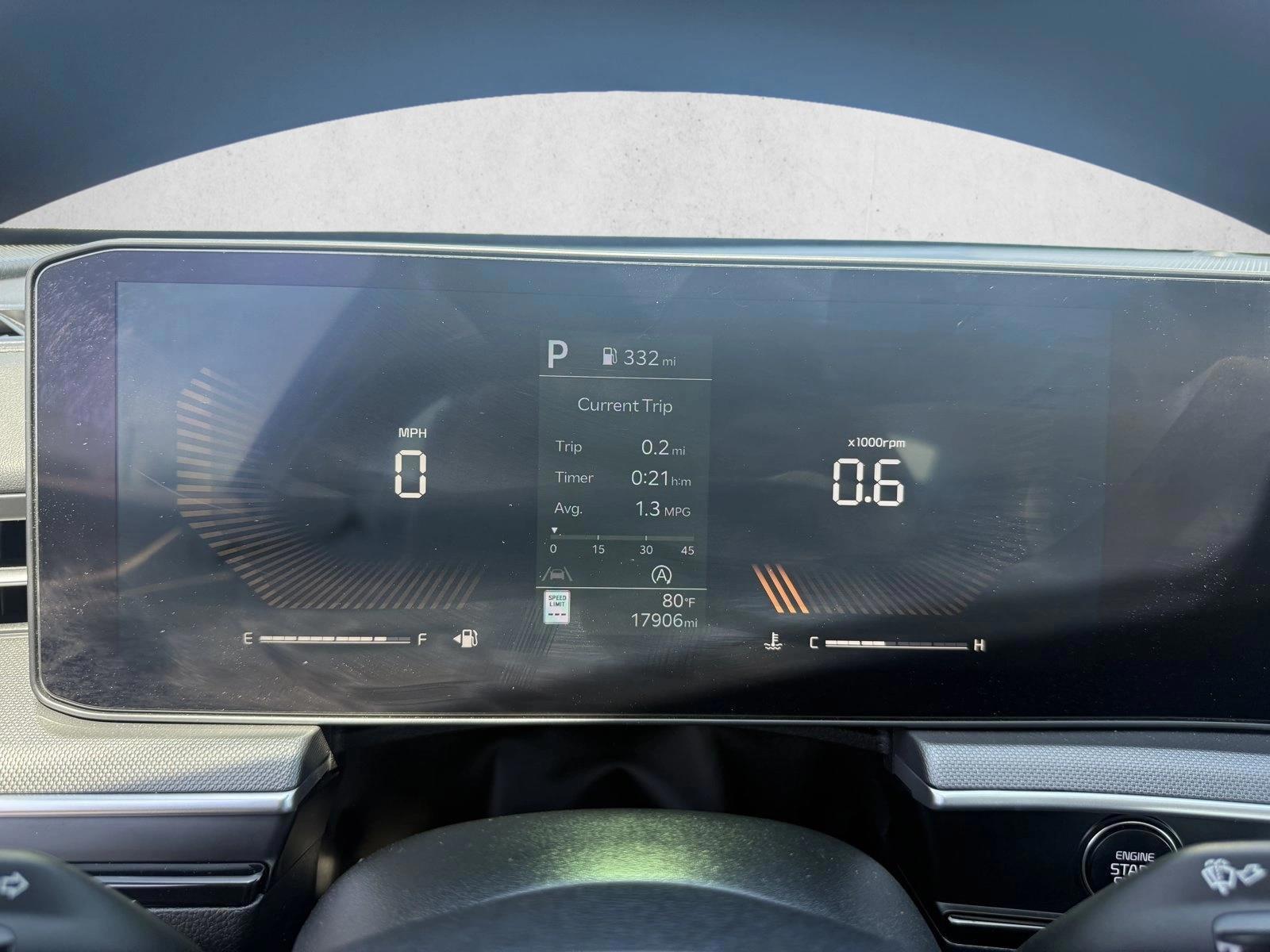 2025 Kia K5 LXS - Photo 15