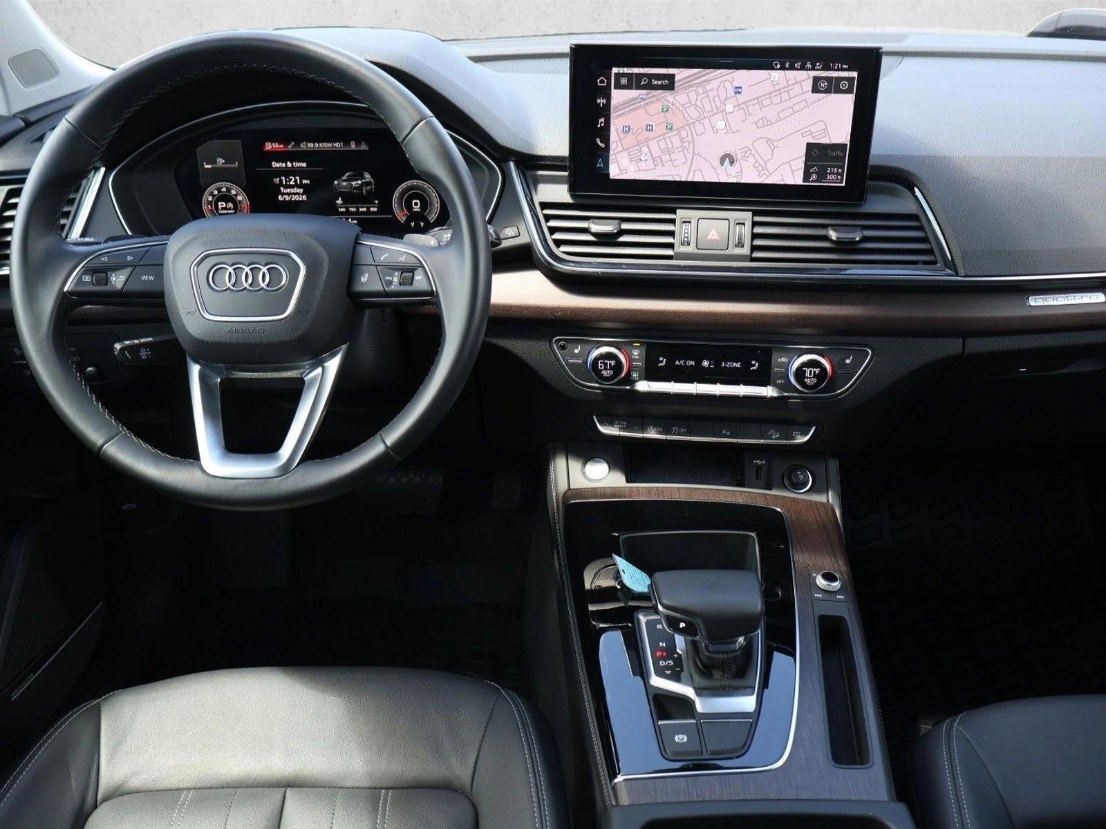Thumbnail: 2022 Audi Q5 - 3