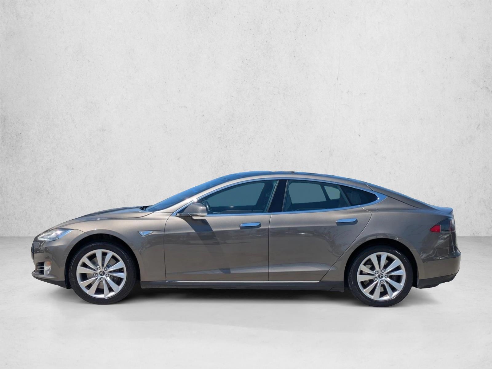 Thumbnail: 2015 Tesla Model S - 2