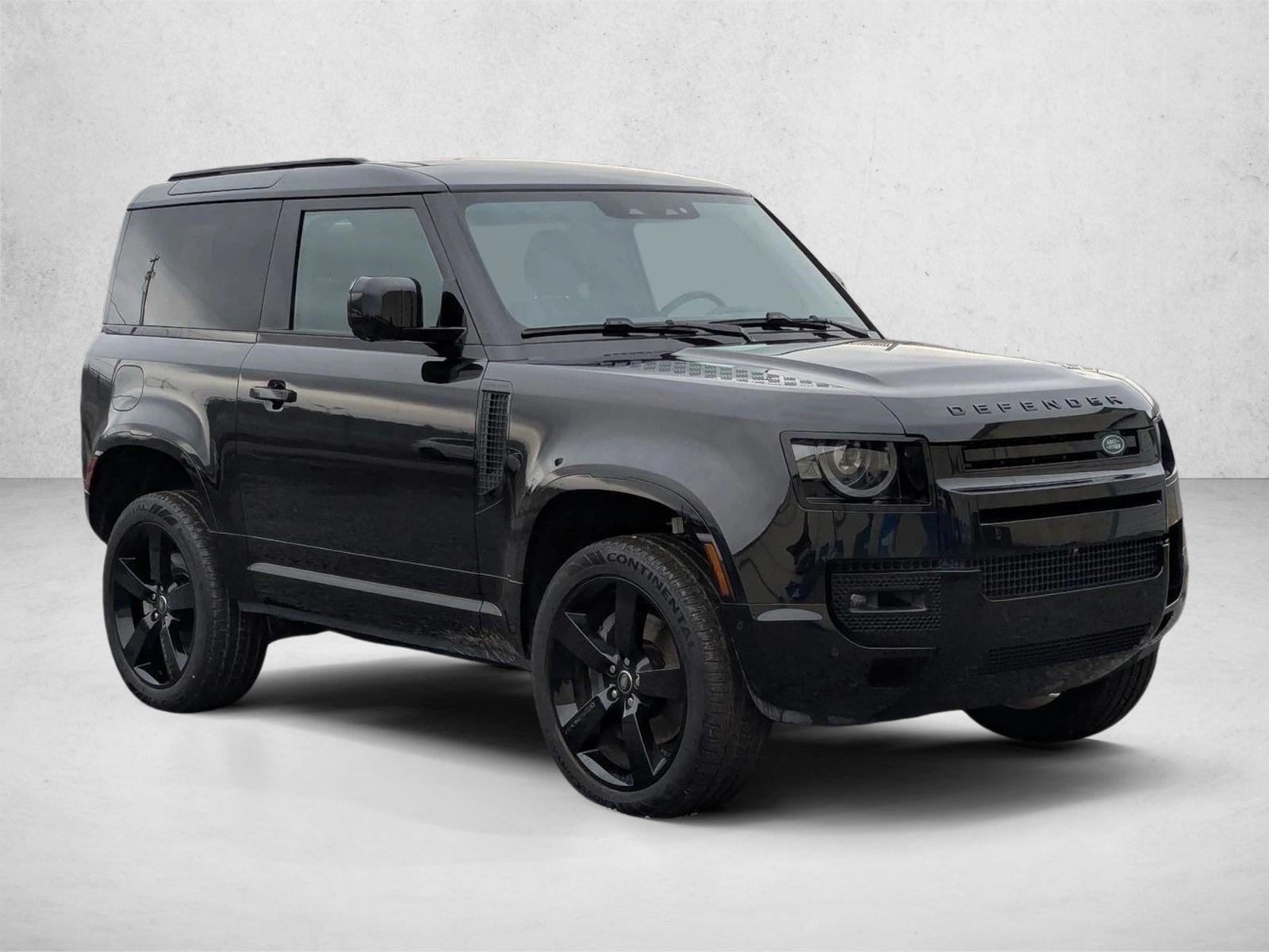 2025 Land Rover Defender X-Dynamic SE - Photo 6
