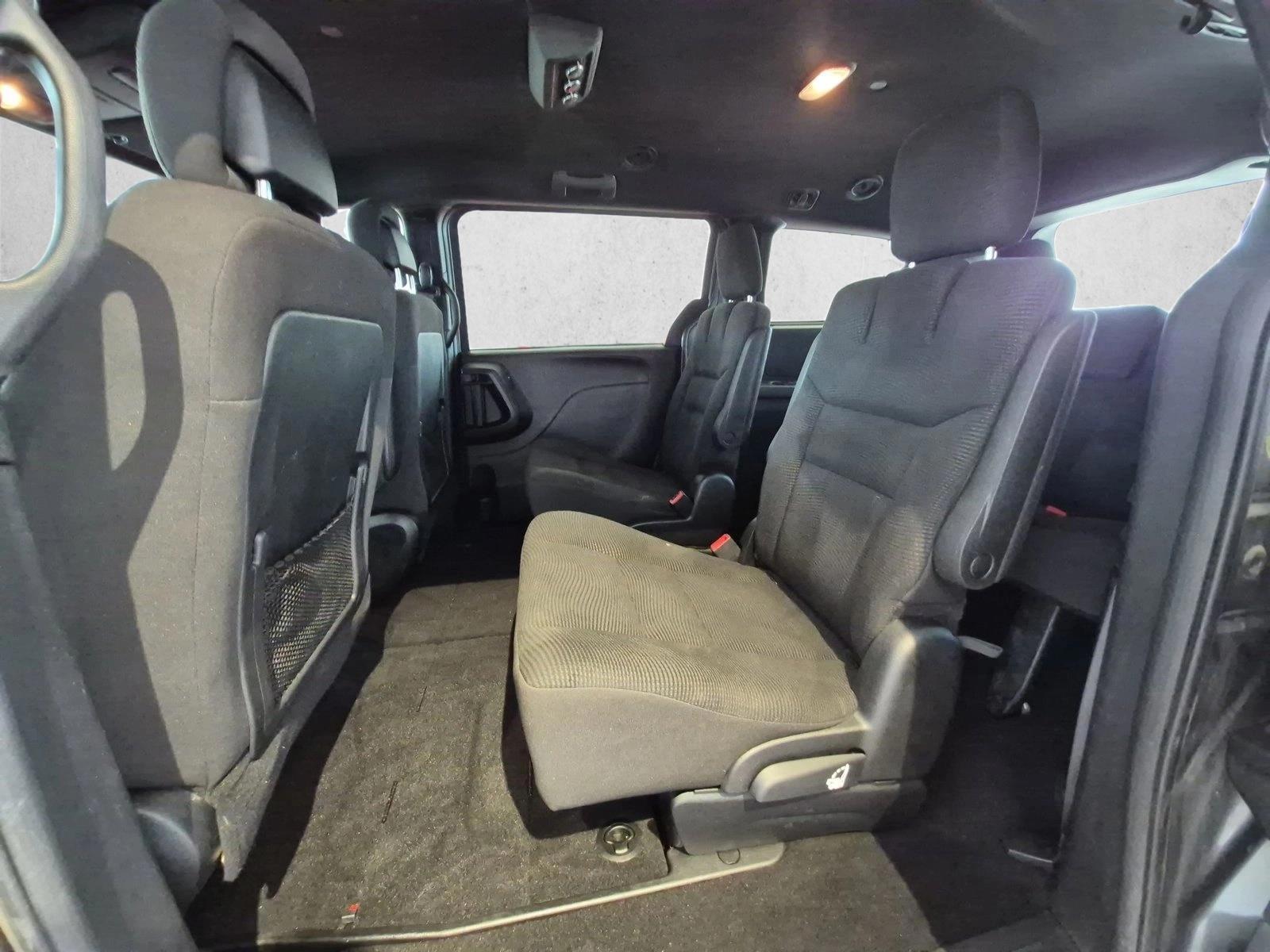 2020 Dodge Grand Caravan SE Plus - Photo 17