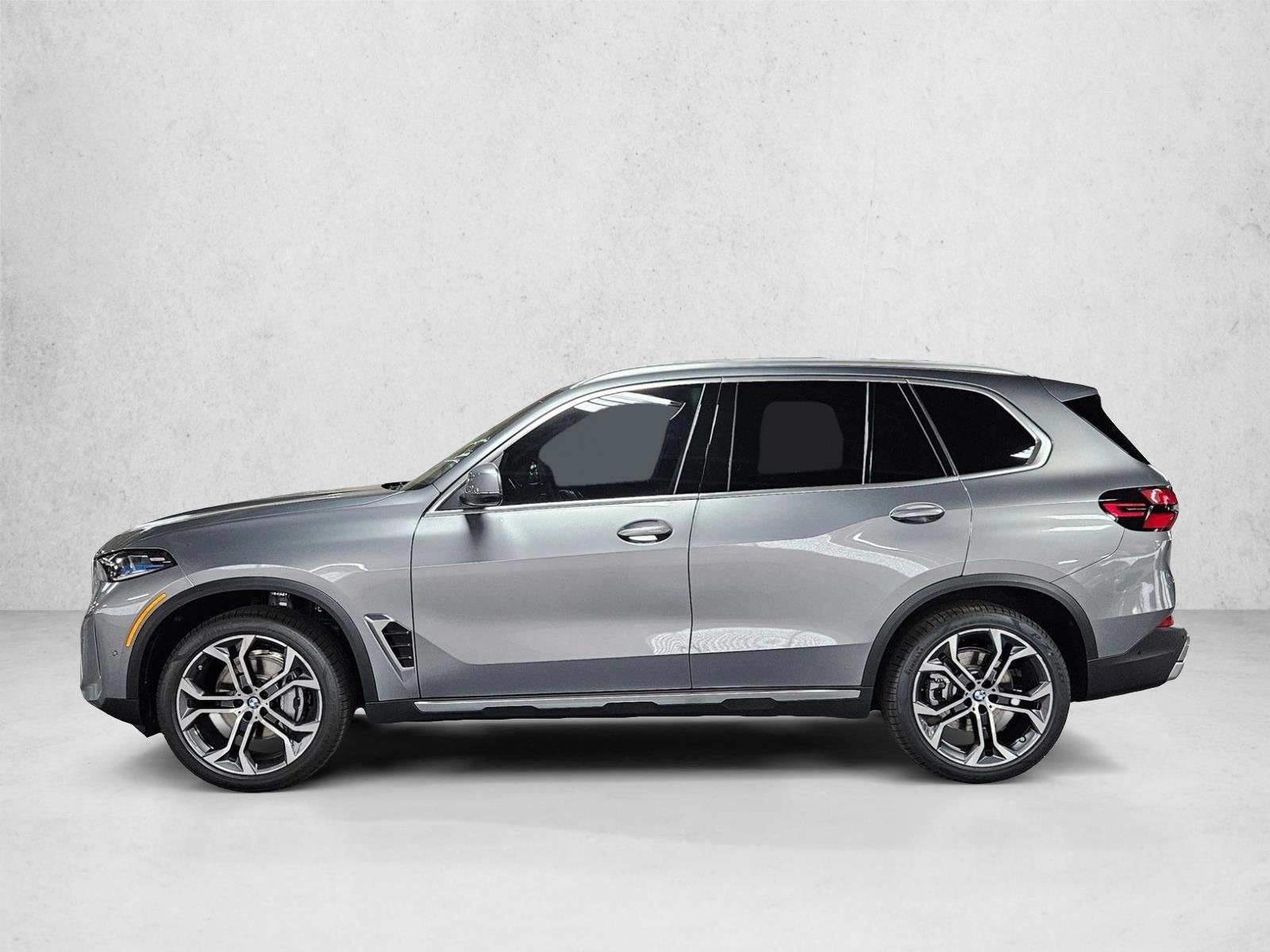 Thumbnail: 2026 BMW X5 - 2