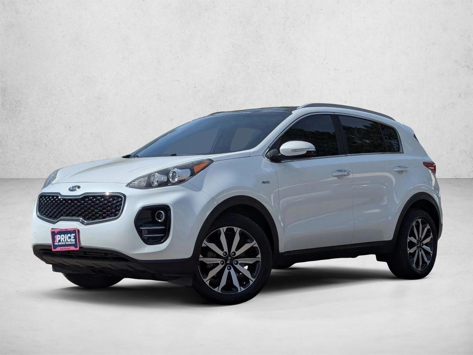 Thumbnail: 2017 Kia Sportage - 1