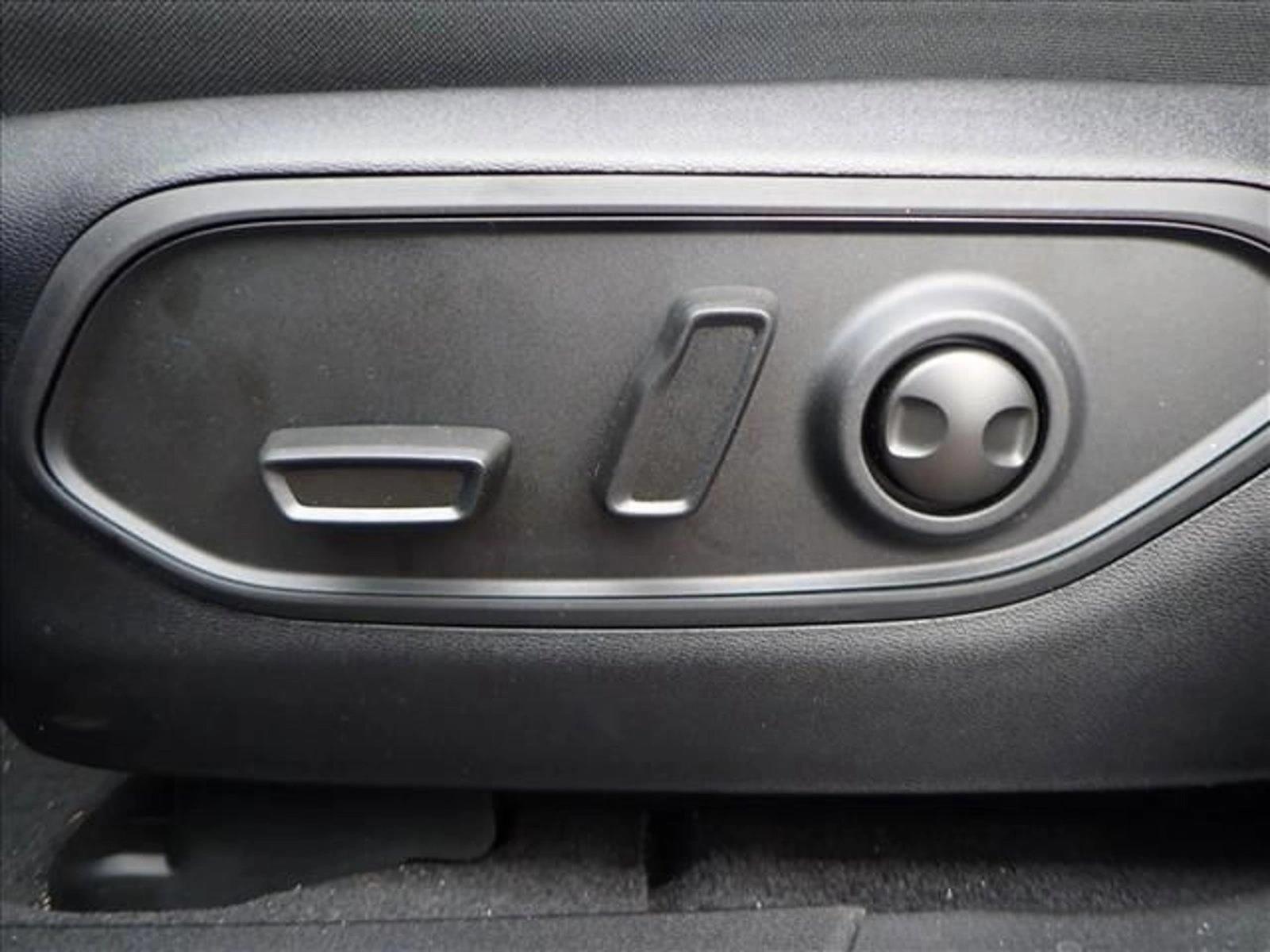 Thumbnail: 2026 Jeep Cherokee - 3