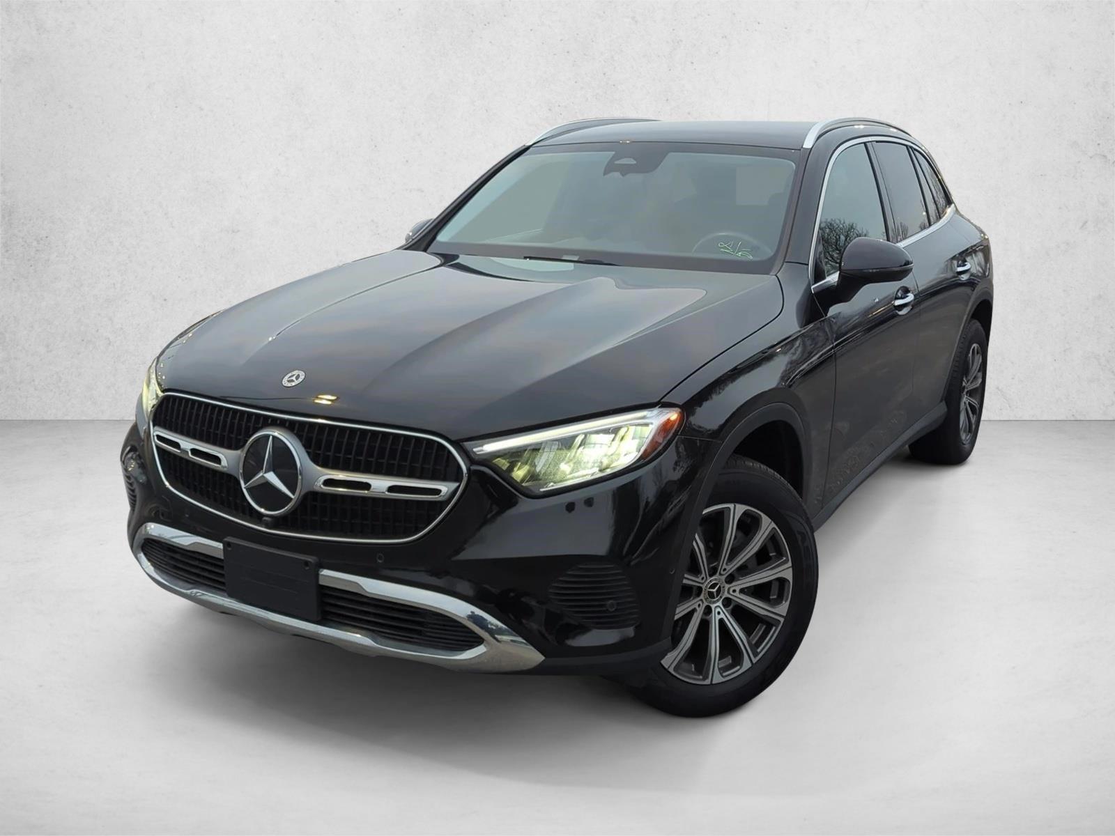 Thumbnail: 2024 Mercedes-Benz GLC - 1