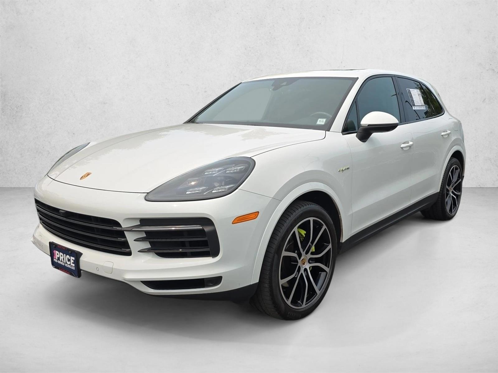 Thumbnail: 2021 Porsche Cayenne - 1