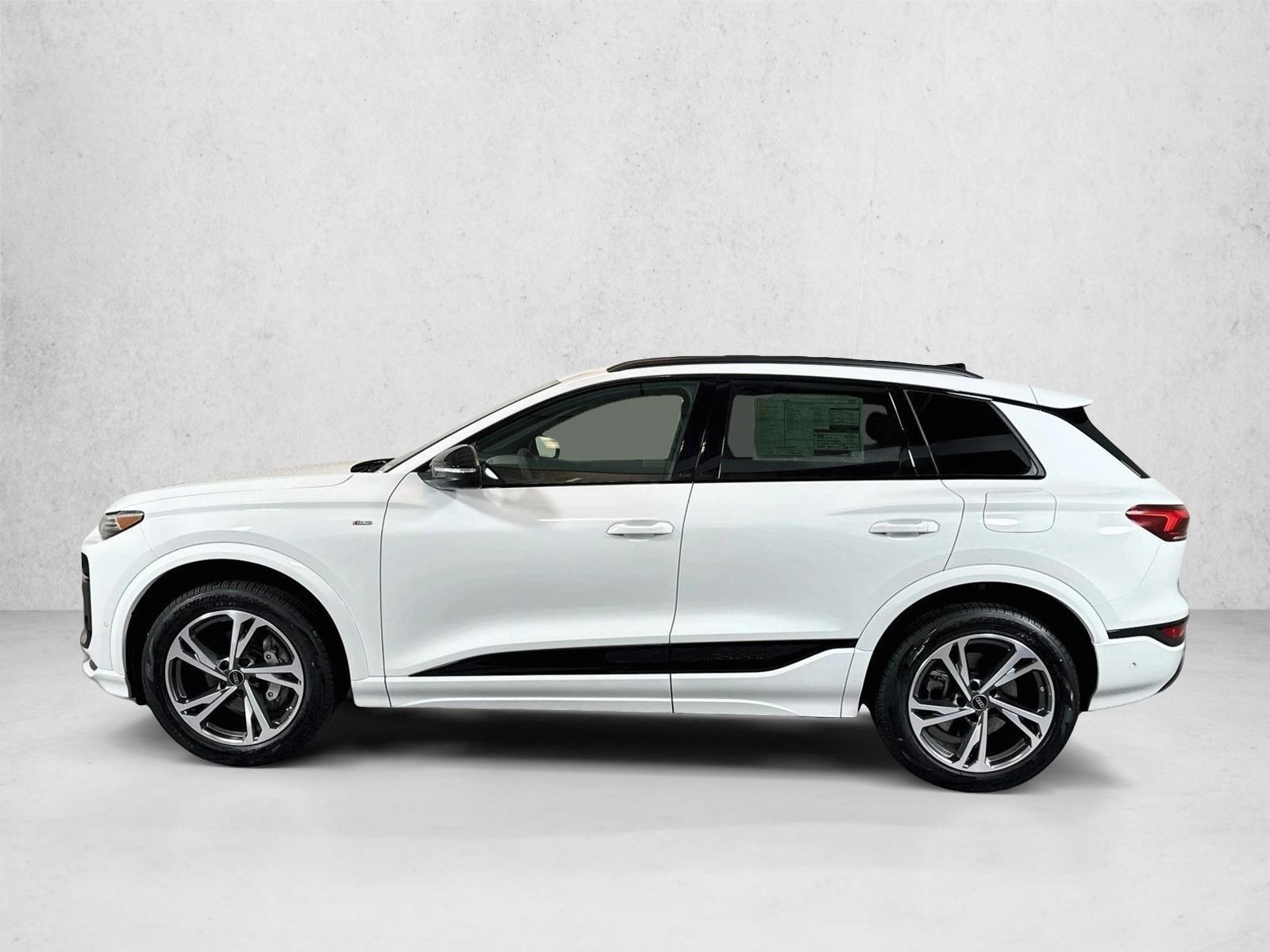 Thumbnail: 2027 Audi Q6 e-tron - 2