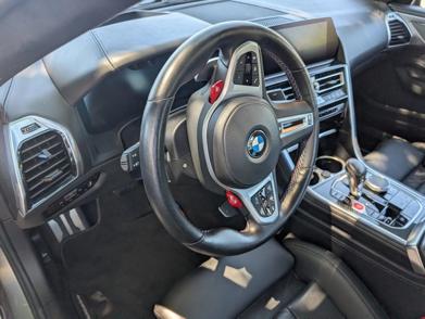 2022 BMW M8