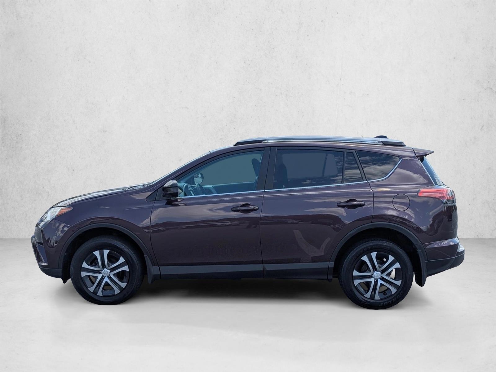 Thumbnail: 2017 Toyota RAV4 - 2