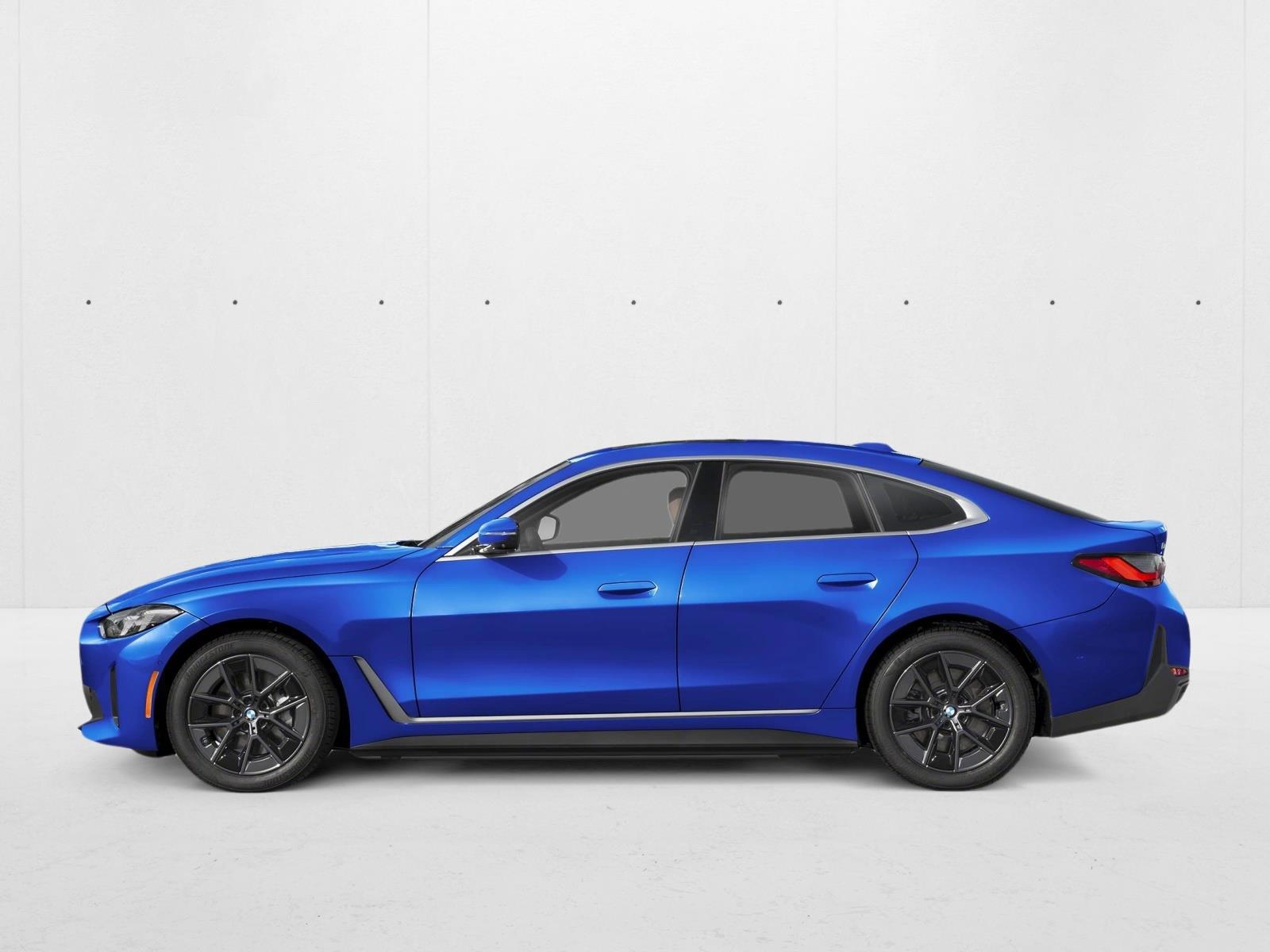 Thumbnail: 2026 BMW i4 - 2
