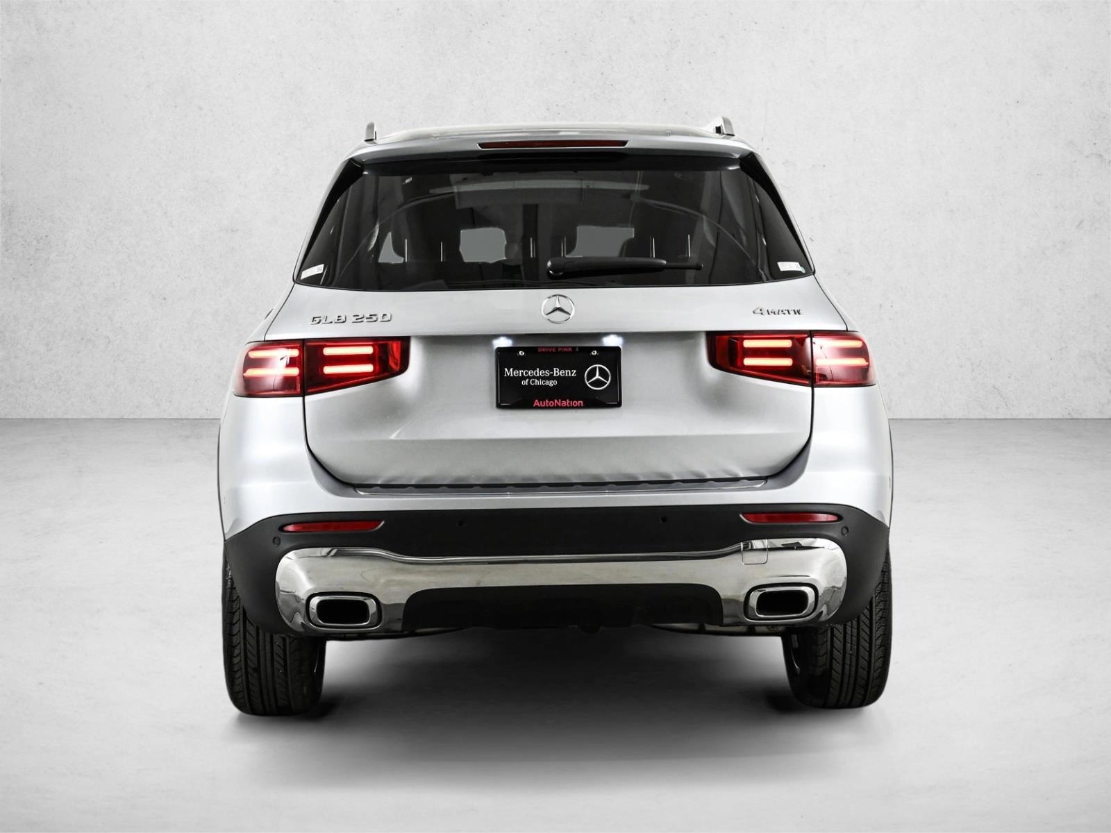 2026 Mercedes-Benz GLB