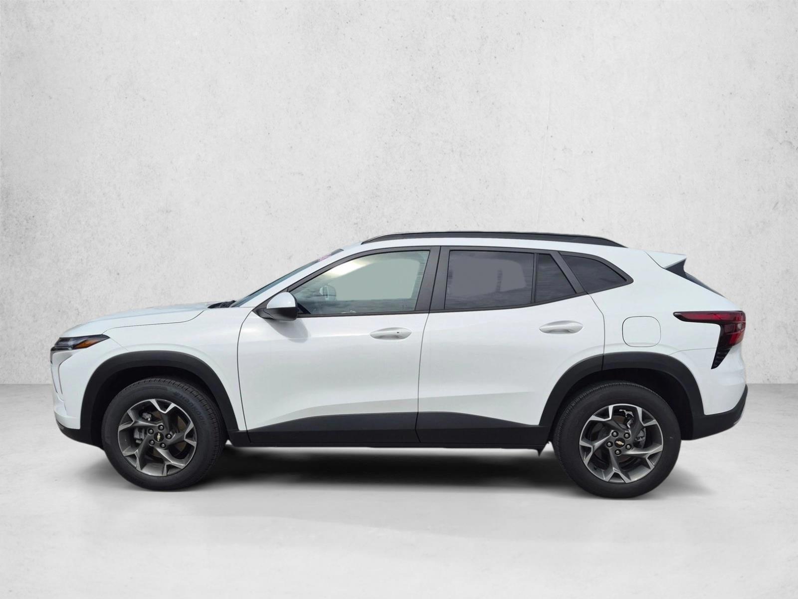 Thumbnail: 2024 Chevrolet Trax - 2
