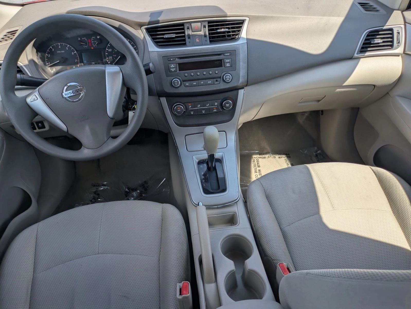 Thumbnail: 2013 Nissan Sentra - 3