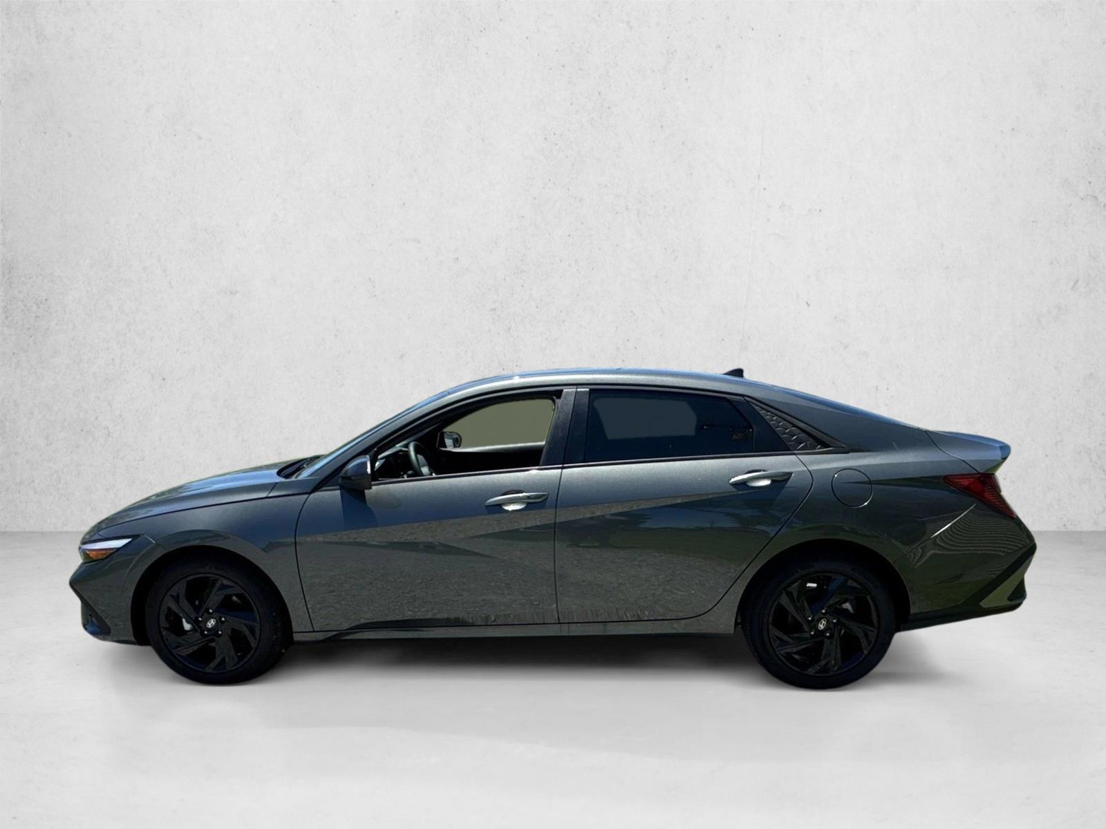 Thumbnail: 2026 Hyundai Elantra - 2