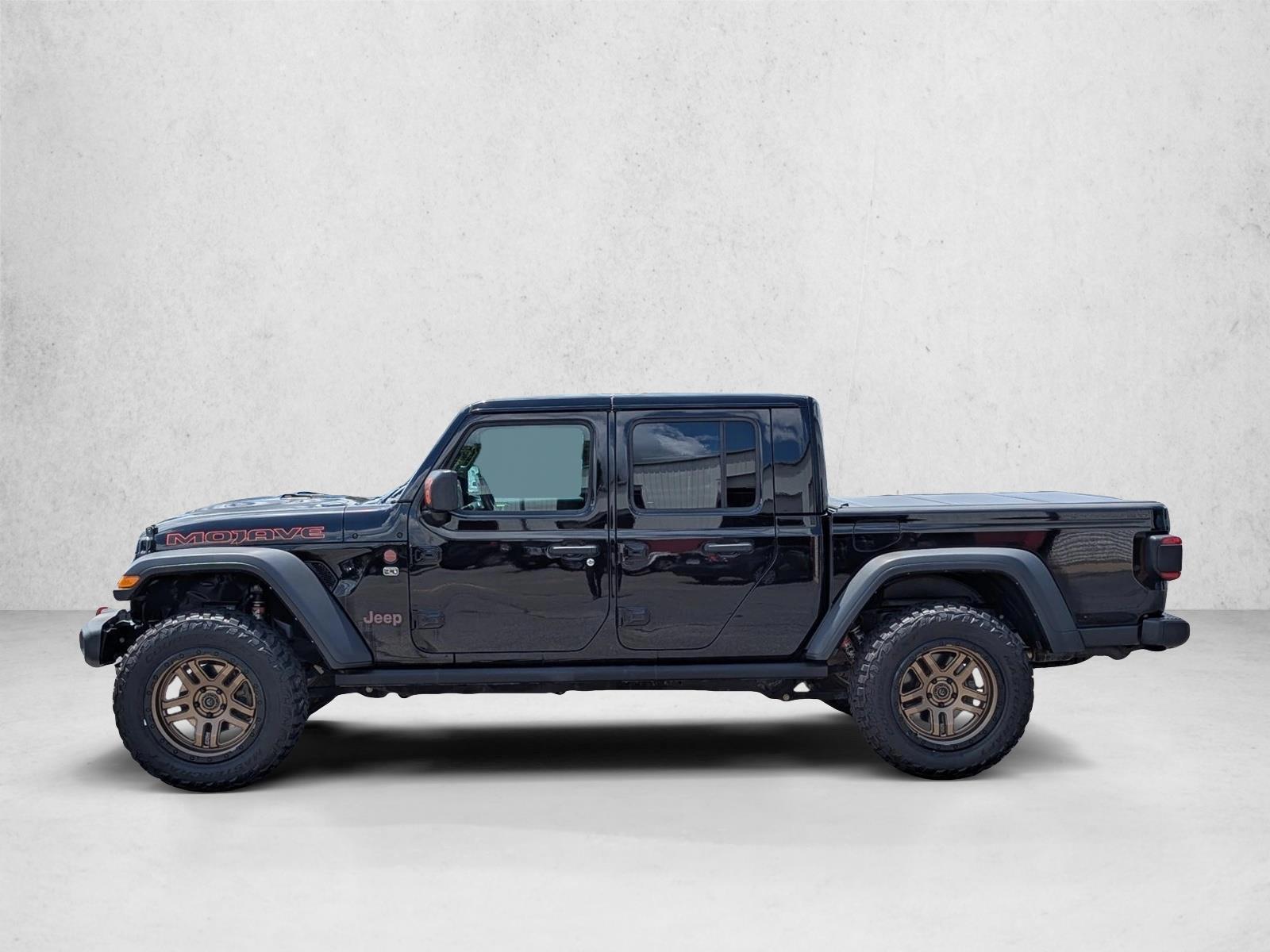 Thumbnail: 2022 Jeep Gladiator - 2