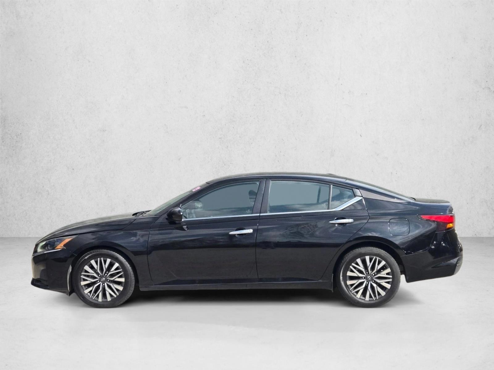 Thumbnail: 2023 Nissan Altima - 2