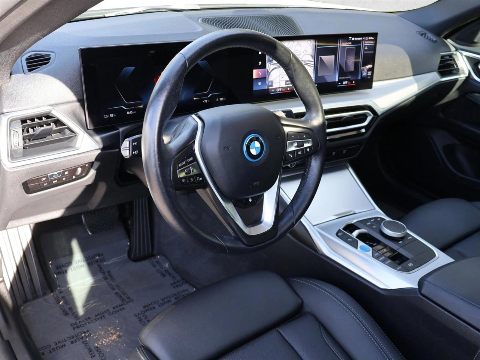 Thumbnail: 2023 BMW i4 - 3