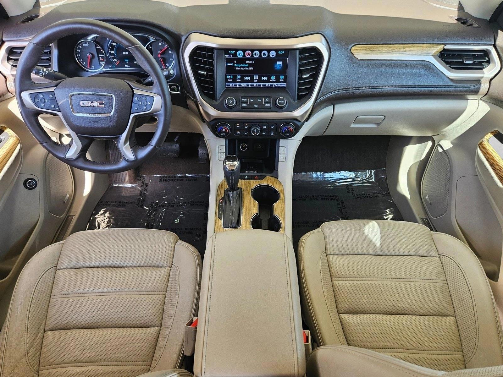 Thumbnail: 2017 GMC Acadia - 3