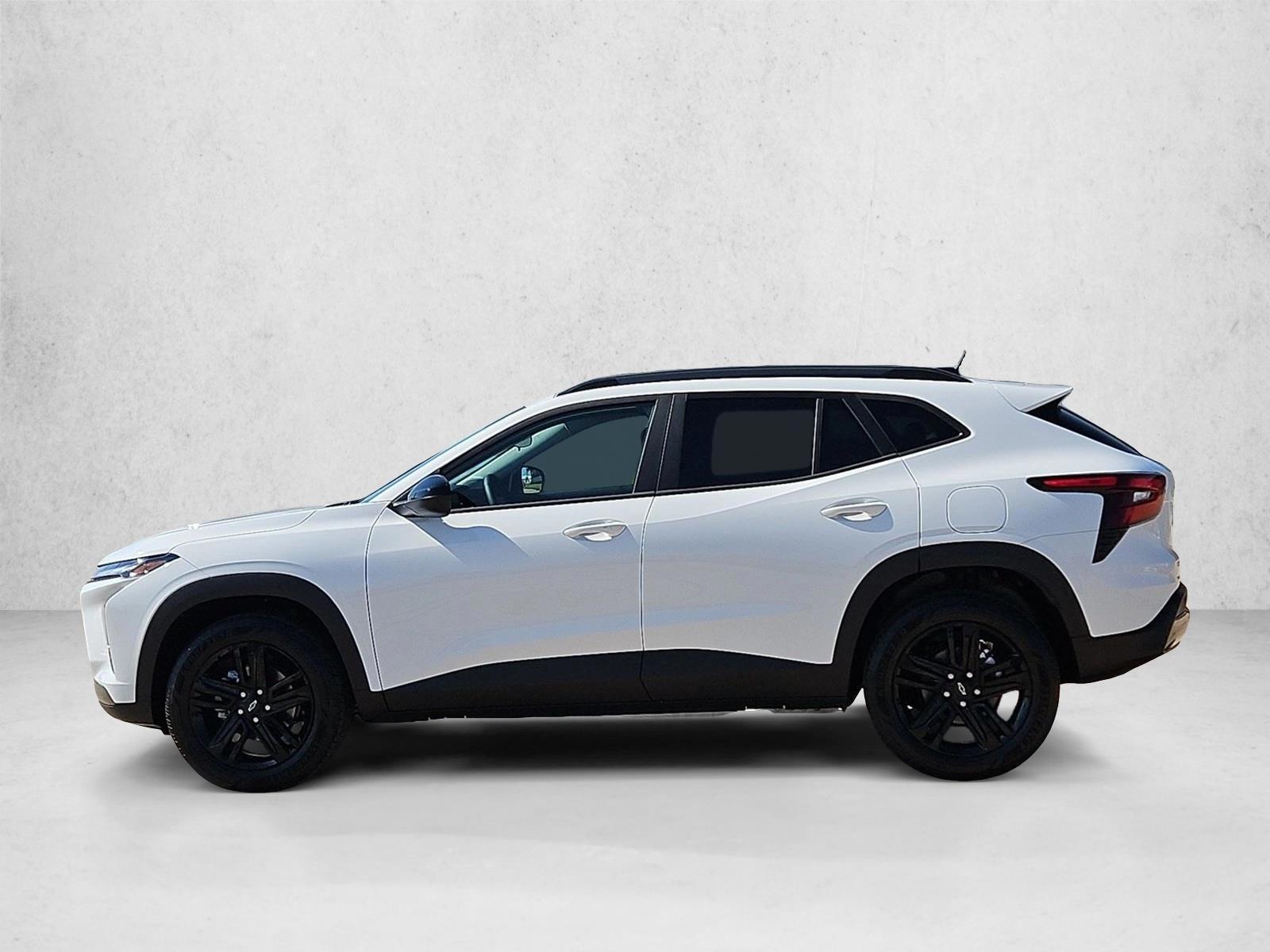 Thumbnail: 2026 Chevrolet Trax - 2