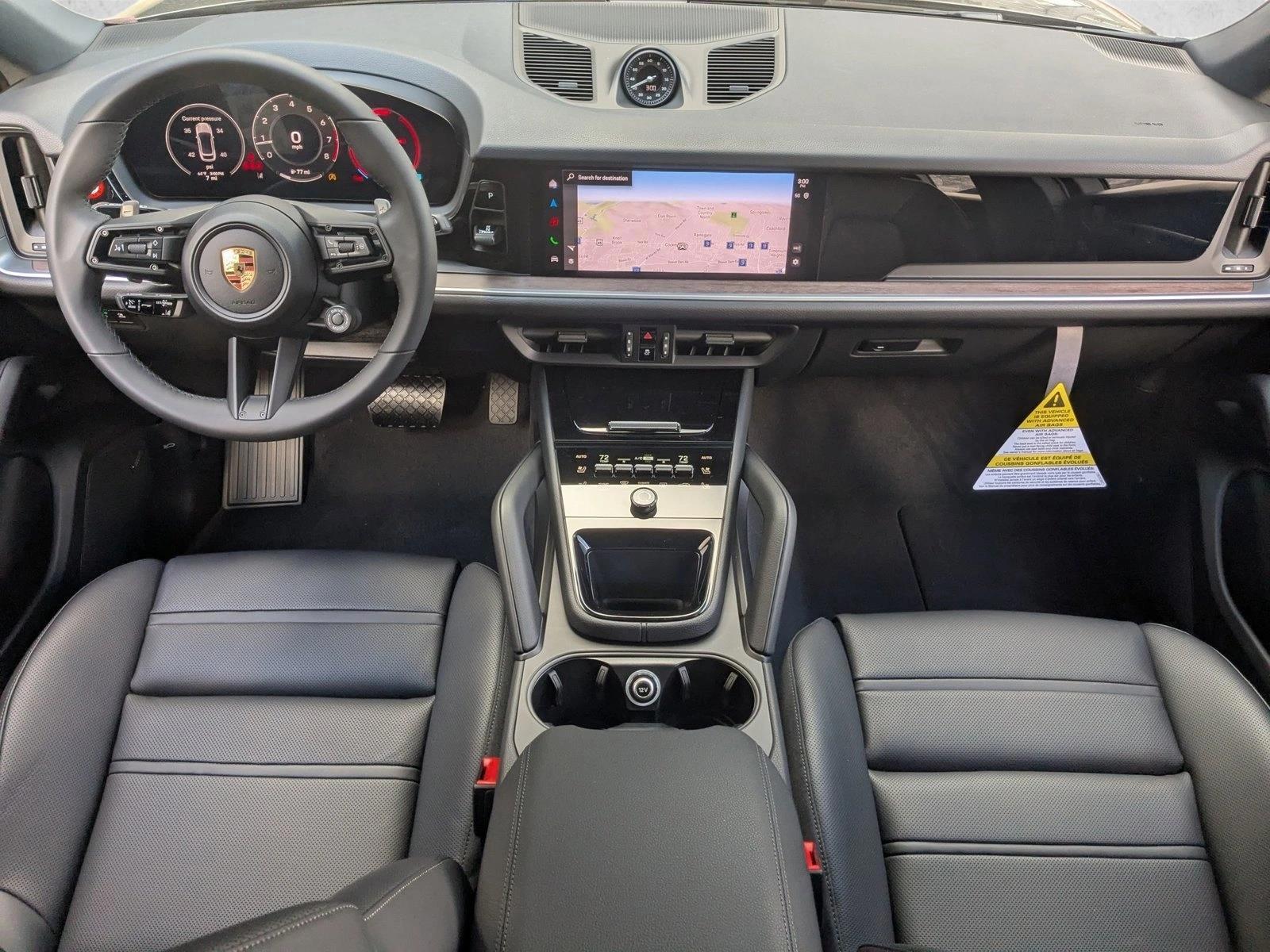 Thumbnail: 2026 Porsche Cayenne - 3
